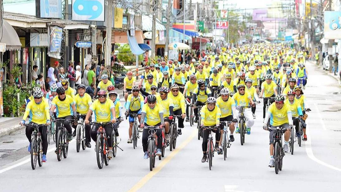 สนง.พัฒนาชุมชนปัตตานี ร่วม ปั่น “Bike อุ่นไอรัก”