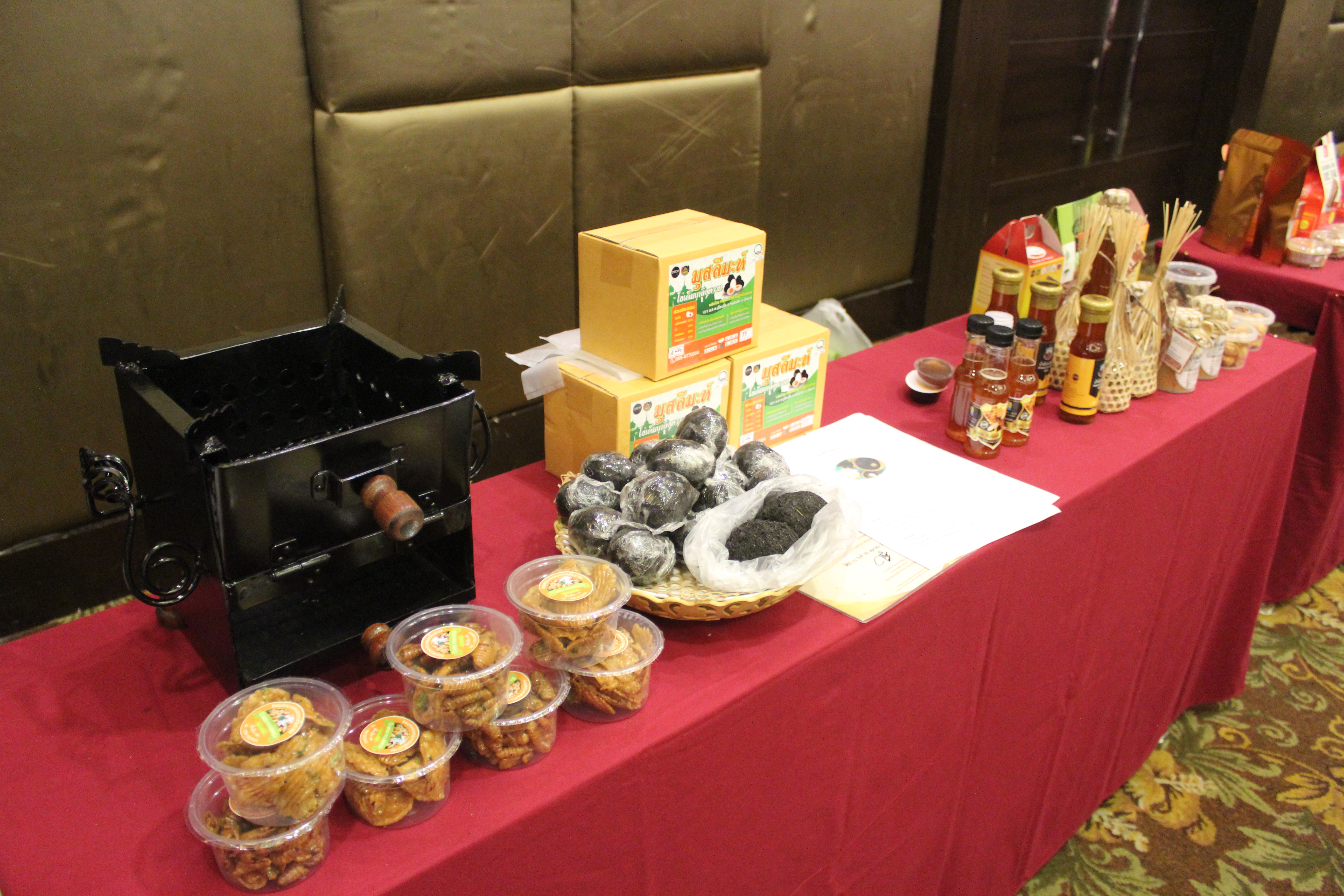 “พช.ปัตตานี ร่วมเสวนากระตุ้นผู้ประกอบการภาคใต้ชายแดนสู่ตลาดอาเซียน”