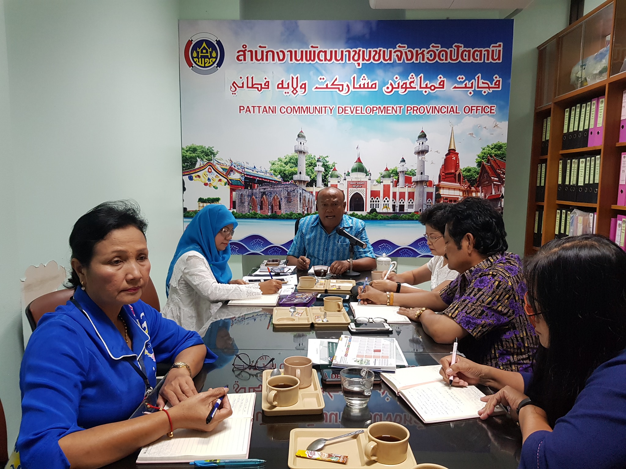 ” พัฒนาการจังหวัดปัตตานี ประชุมเร่งติดตามผลการดำเนินงานตามยุทธศาสตร์กรมฯ/จังหวัด “