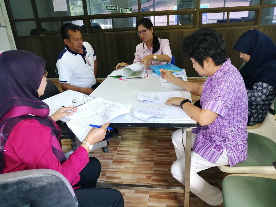 พช.ปัตตานี ลงพื้นที่อ.ยะหริ่ง ติดตามผลการดำเนินงานกลุ่มออมทรัพย์เพื่อการผลิต Smart Saving Group (SSG)