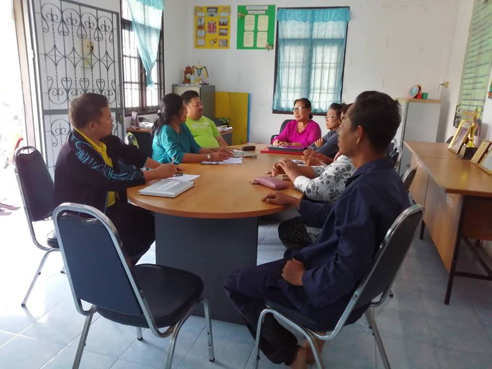” พช.ปัตตานี ลงพื้นที่อ.หนองจิก ติดตามผลการดำเนินงานกลุ่มออมทรัพย์เพื่อการผลิต Smart Saving Group (SSG) “