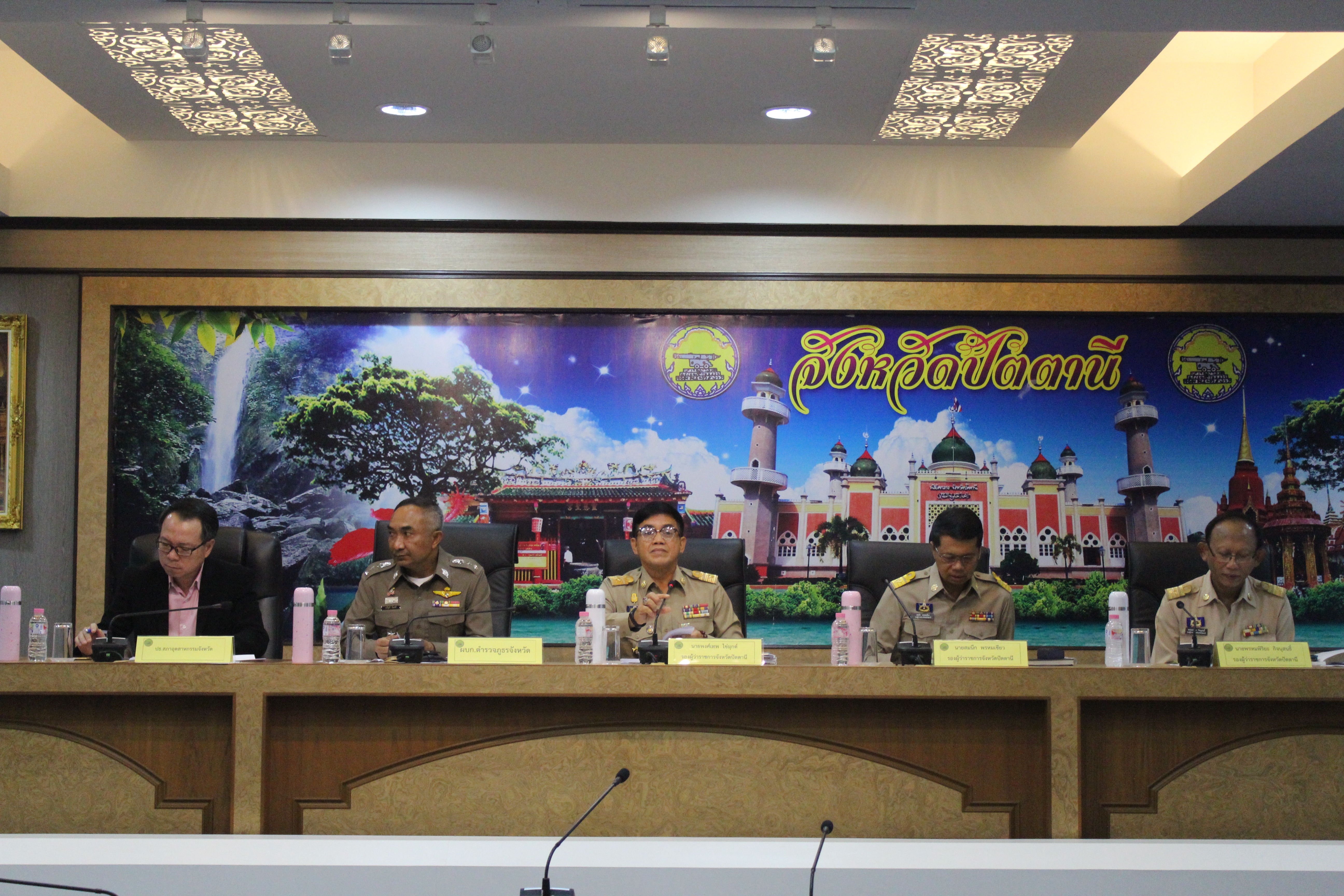 ” พัฒนาการจังหวัดปัตตานี ร่วมประชุมคณะกรรมการจังหวัด ติดตามความก้าวหน้าผลการดำเนินงานของส่วนราชการ “