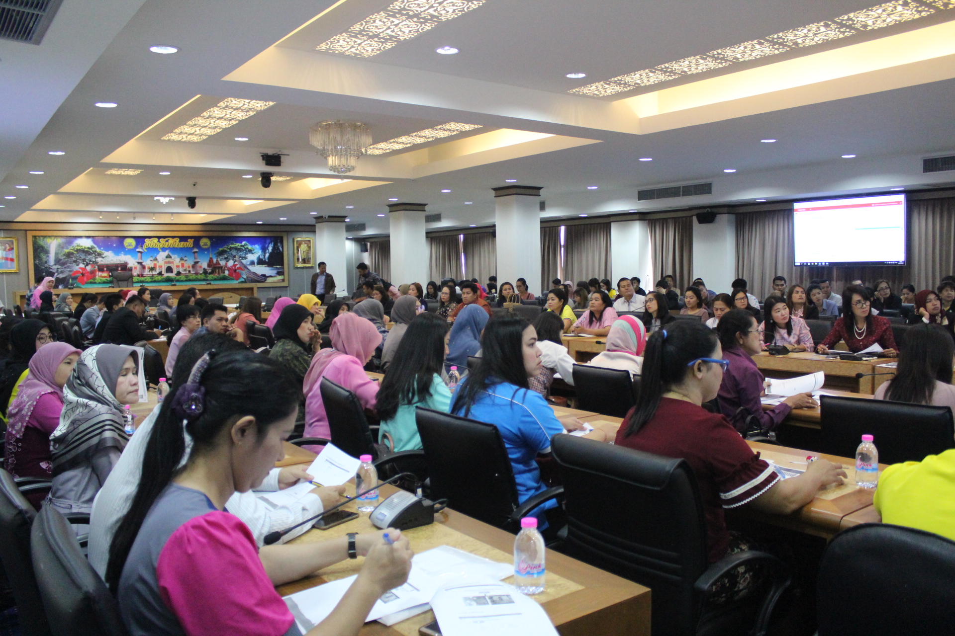 ” พช.ปัตตานี ร่วมประชุมการบันทึกข้อมูลรายงานวาระปัตตานี “