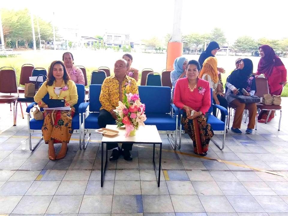 พัฒนาการจังหวัดปัตตานี เปิดกิจกรรม” วันสตรีสากล ” พลังสตรีสันติสุขอำเภอเมืองปัตตานี