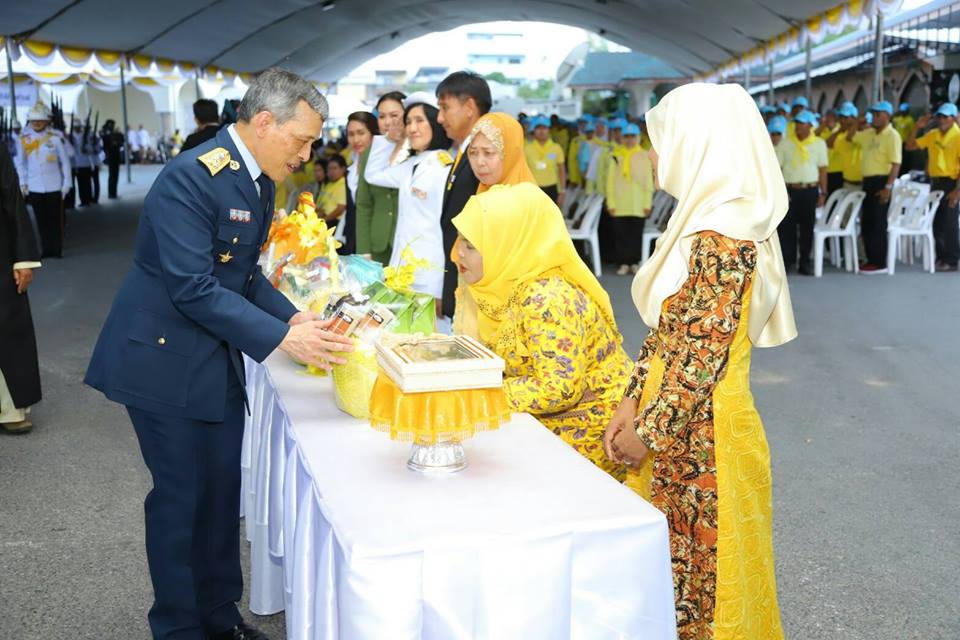 ในหลวง ร.10 เสด็จฯ ปัตตานี