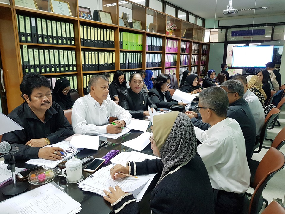 ” พัฒนาการจังหวัดปัตตานี ประชุมผู้บริหารฯ ติดตามและขับเคลื่อนงานพัฒนาชุมชน “