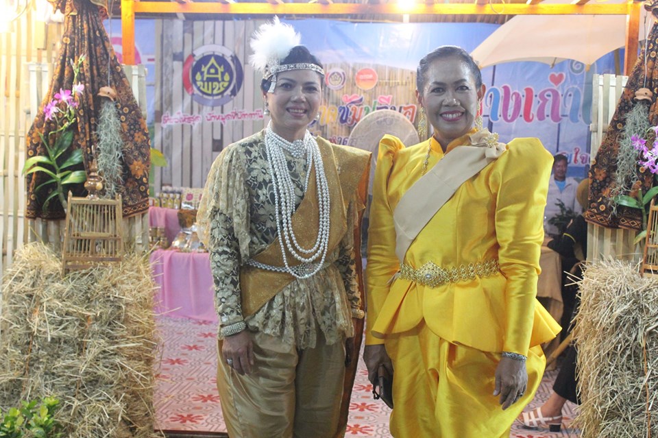 “พัฒนาชุมชนปัตตานี” โชว์สุดยอด OTOP หนึ่งตำบล หนึ่งผลิตภัณฑ์ไทย ในงานกาชาดปัตตานี 62″