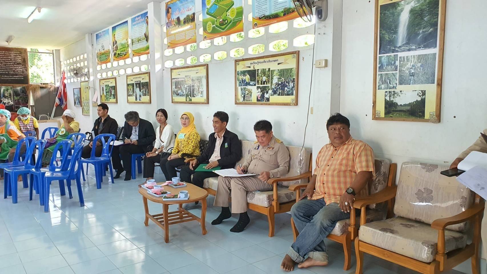 กิจกรรม : พช.ปัตตานี ลงพื้นที่อำเภอยะรัง/อำเภอโคกโพธิ์ ร่วมส่งเสริมและสนับสนุนการวิจัยเพื่อยกระดับคุณภาพชีวิตกลุ่มอาชีพในชุมชน