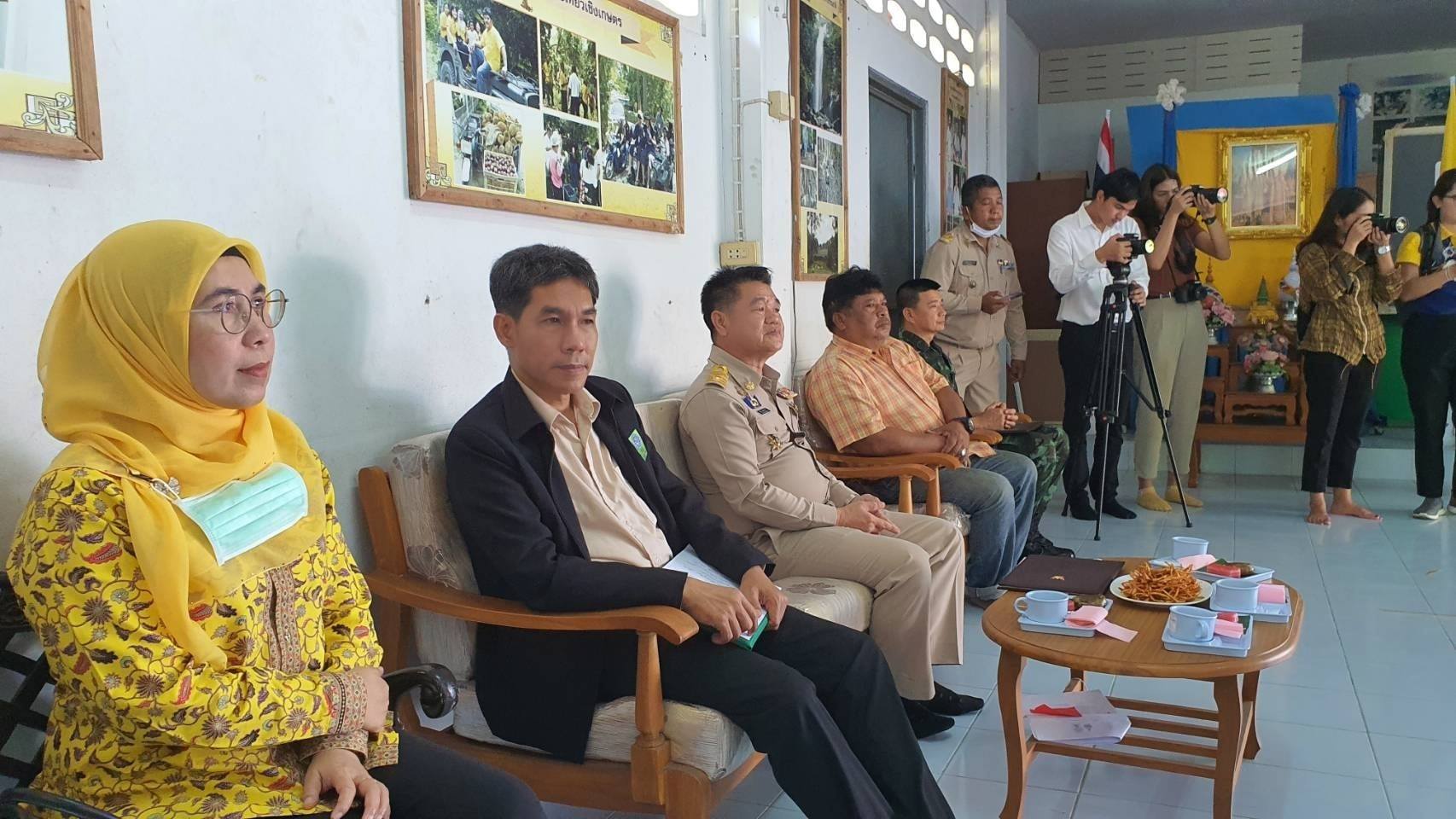 กิจกรรม : พช.ปัตตานี ลงพื้นที่อำเภอยะรัง/อำเภอโคกโพธิ์ ร่วมส่งเสริมและสนับสนุนการวิจัยเพื่อยกระดับคุณภาพชีวิตกลุ่มอาชีพในชุมชน