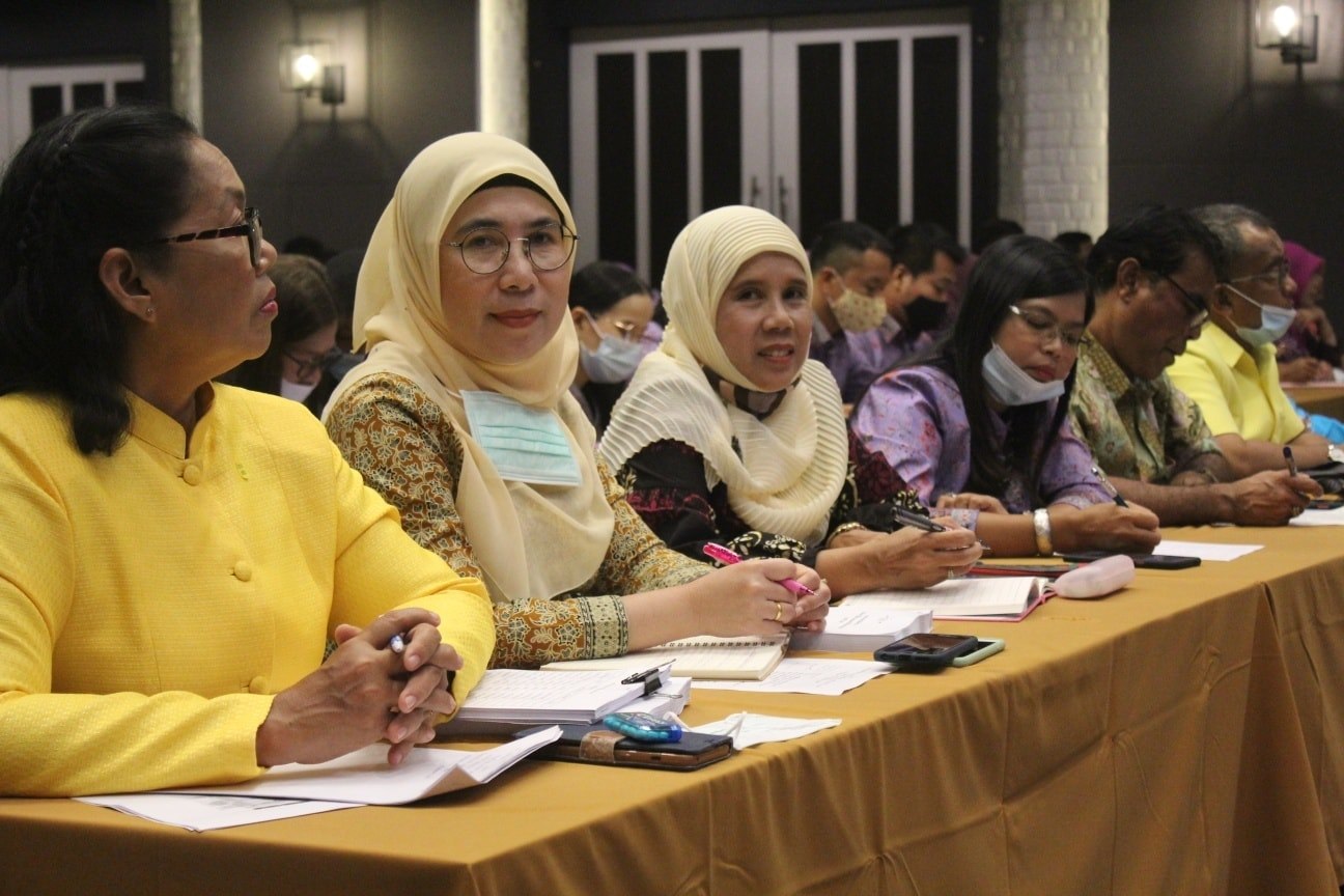 กิจกรรม : ผู้ว่าฯ ปัตตานี มอบแนวทางการขับเคลื่อนยุทธศาสตร์การพัฒนาจังหวัดปัตตานี สู่การพัฒนาชุมชนที่ยั่งยืน