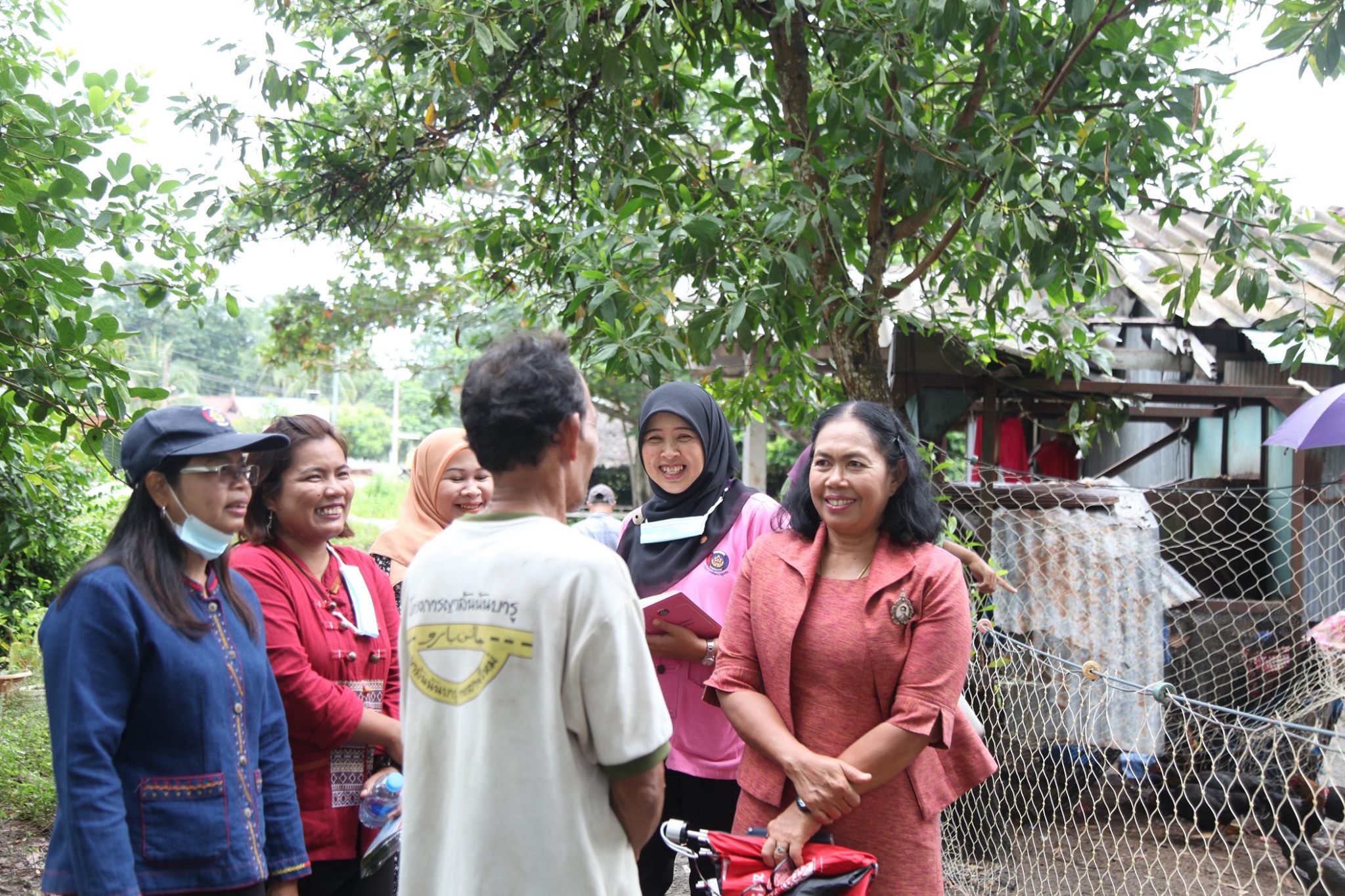 กิจกรรม : พัฒนาชุมชนปัตตานี ติดตามผลการยกระดับคุณภาพชีวิตครัวเรือนเป้าหมายตกเกณฑ์ด้านรายได้ และการดำเนินงานชุมชนท่องเที่ยว OTOP นวัตวิถี