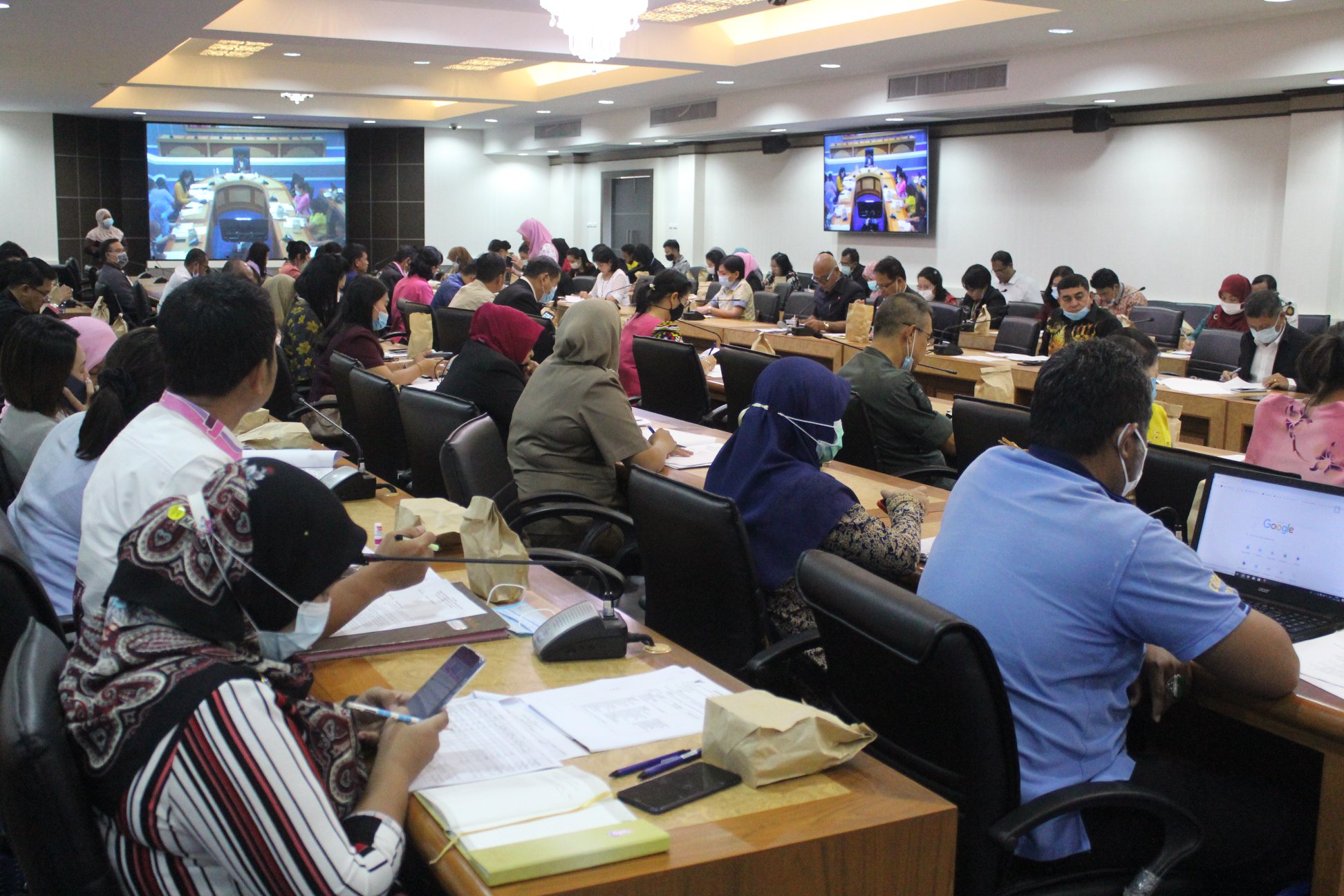 กิจกรรม : พช.ปัตตานี ประชุมติดตามเร่งรัดการใช้จ่ายเงินงบประมาณของจังหวัดปัตตานี ประจำปีงบประมาณ พ.ศ.2564