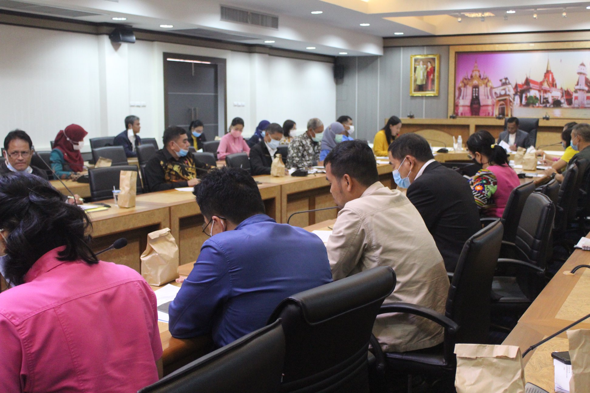 กิจกรรม : พช.ปัตตานี ประชุมติดตามเร่งรัดการใช้จ่ายเงินงบประมาณของจังหวัดปัตตานี ประจำปีงบประมาณ พ.ศ.2564