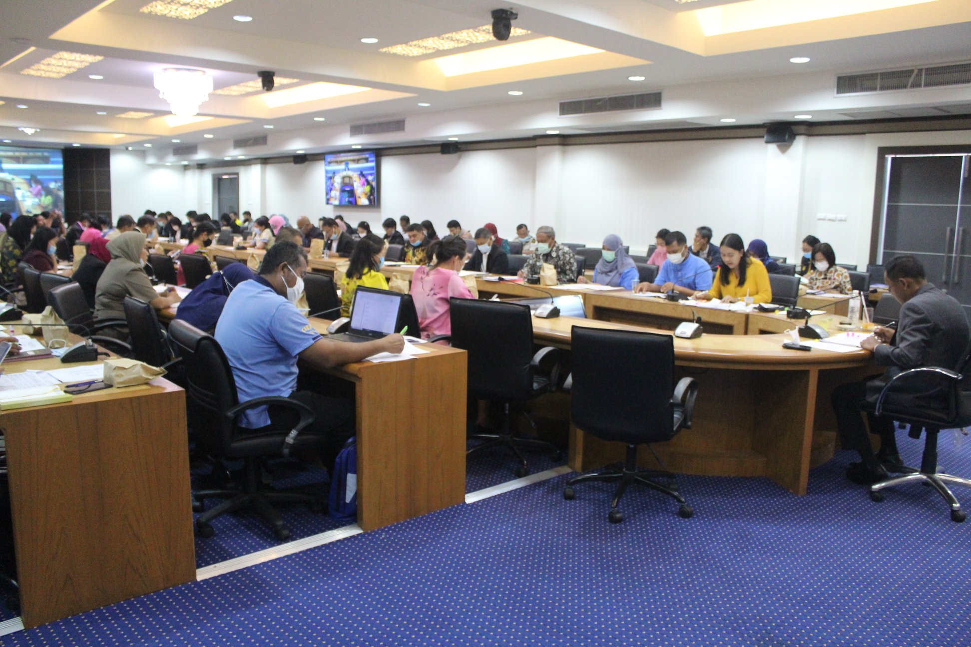 กิจกรรม : พช.ปัตตานี ประชุมติดตามเร่งรัดการใช้จ่ายเงินงบประมาณของจังหวัดปัตตานี ประจำปีงบประมาณ พ.ศ.2564