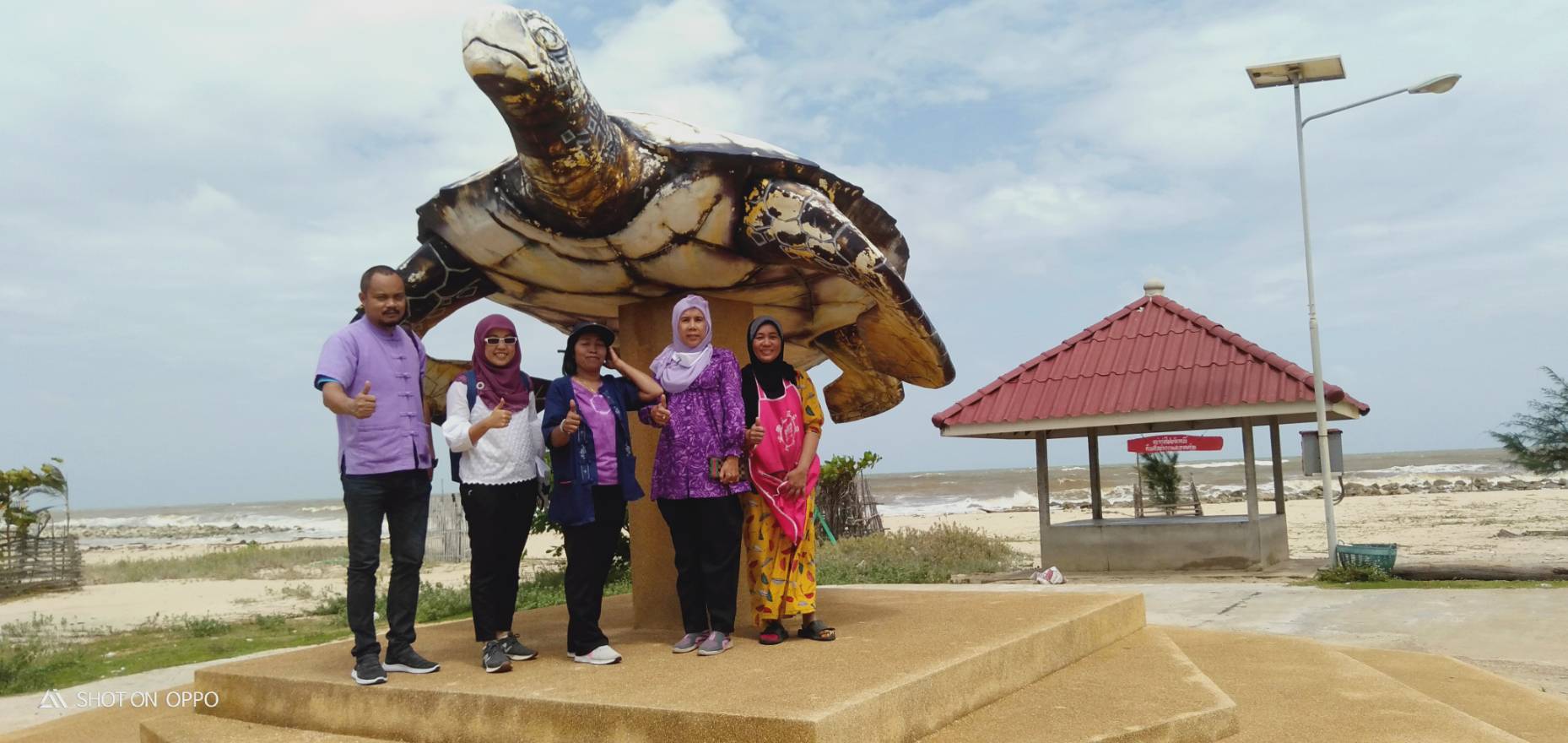 กิจกรรม : พช.ปัตตานี ลงพื้นที่ 10 อำเภอ ตรวจสอบข้อมูลและติดตามผลการดำเนินงาน ชุมชนท่องเที่ยว OTOP นวัตวิถี เตรียมเสนอรายละเอียดในโครงการเพื่อแก้ไขปัญหา เยียวยา ฟื้นฟูเศรษฐกิจและสังคม ที่ได้รับผลกระทบจากสถานการณ์การระบาดของโรคติดเชื้อไวรัสโคโรนา 2019 พ.ศ.2563