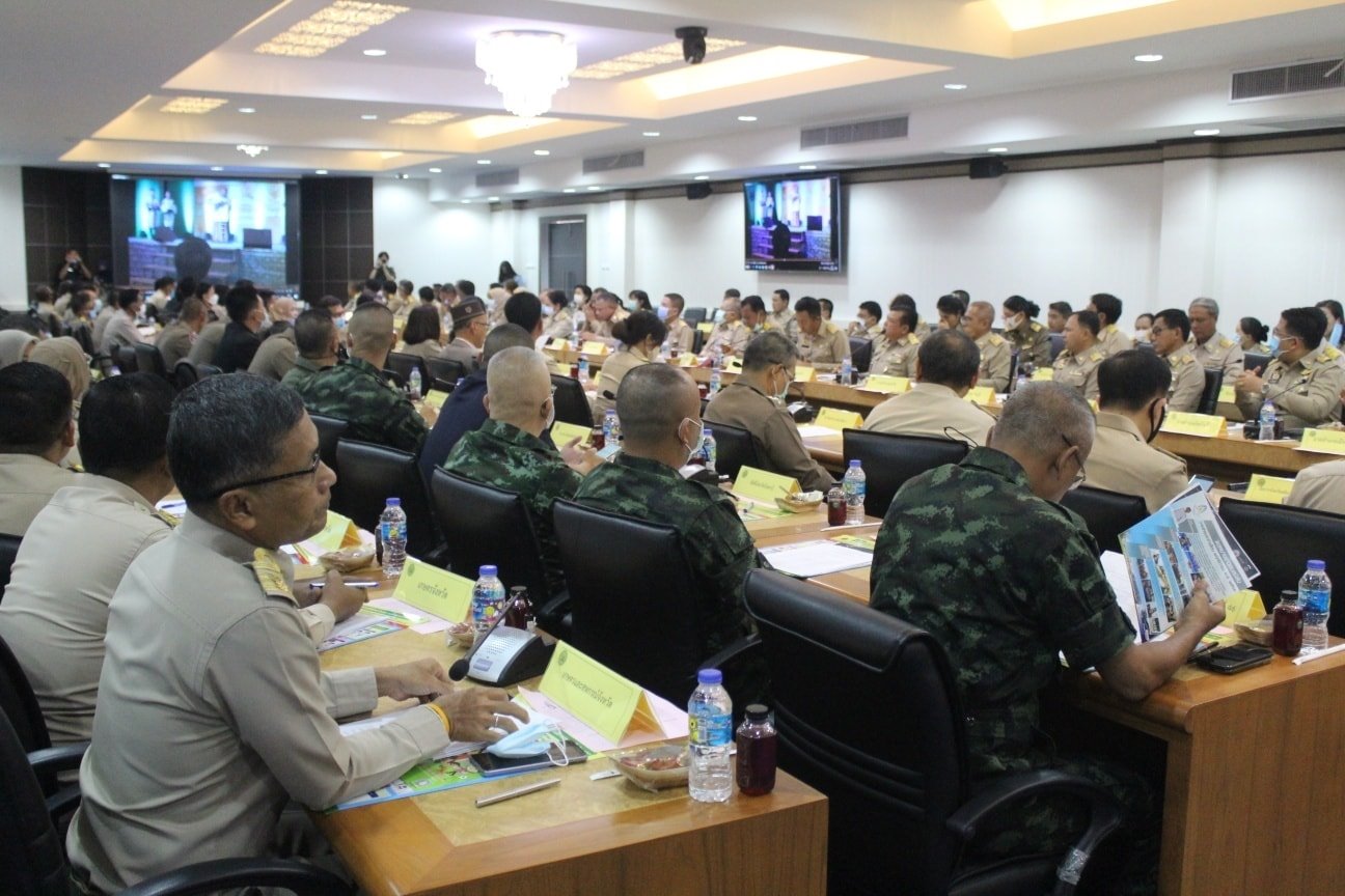 กิจกรรม : ผู้ว่าฯ ปัตตานี หนุนส่งเสริมกระเช้าปีใหม่ 2564 สินค้าชุมชน ผลิตภัณฑ์ OTOP สร้างอาชีพ เพิ่มรายได้ สกลุ่มโอทอปและองค์กรสตรีในชุมชน