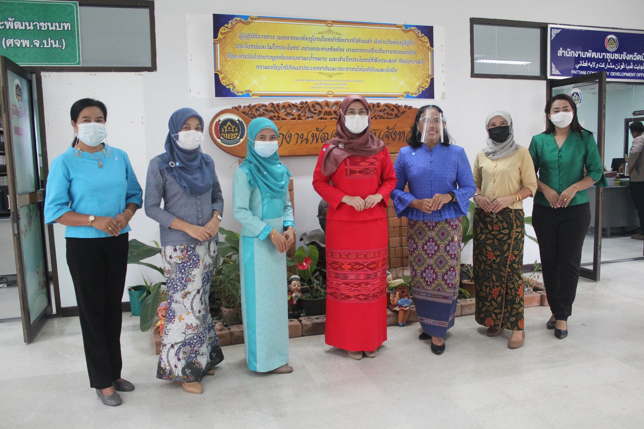 ผ้าไทย ใส่ให้สนุก พช.ปัตตานี ใส่ผ้าไทย จ-ศ  อย่างต่อเนื่องตลอดสัปดาห์