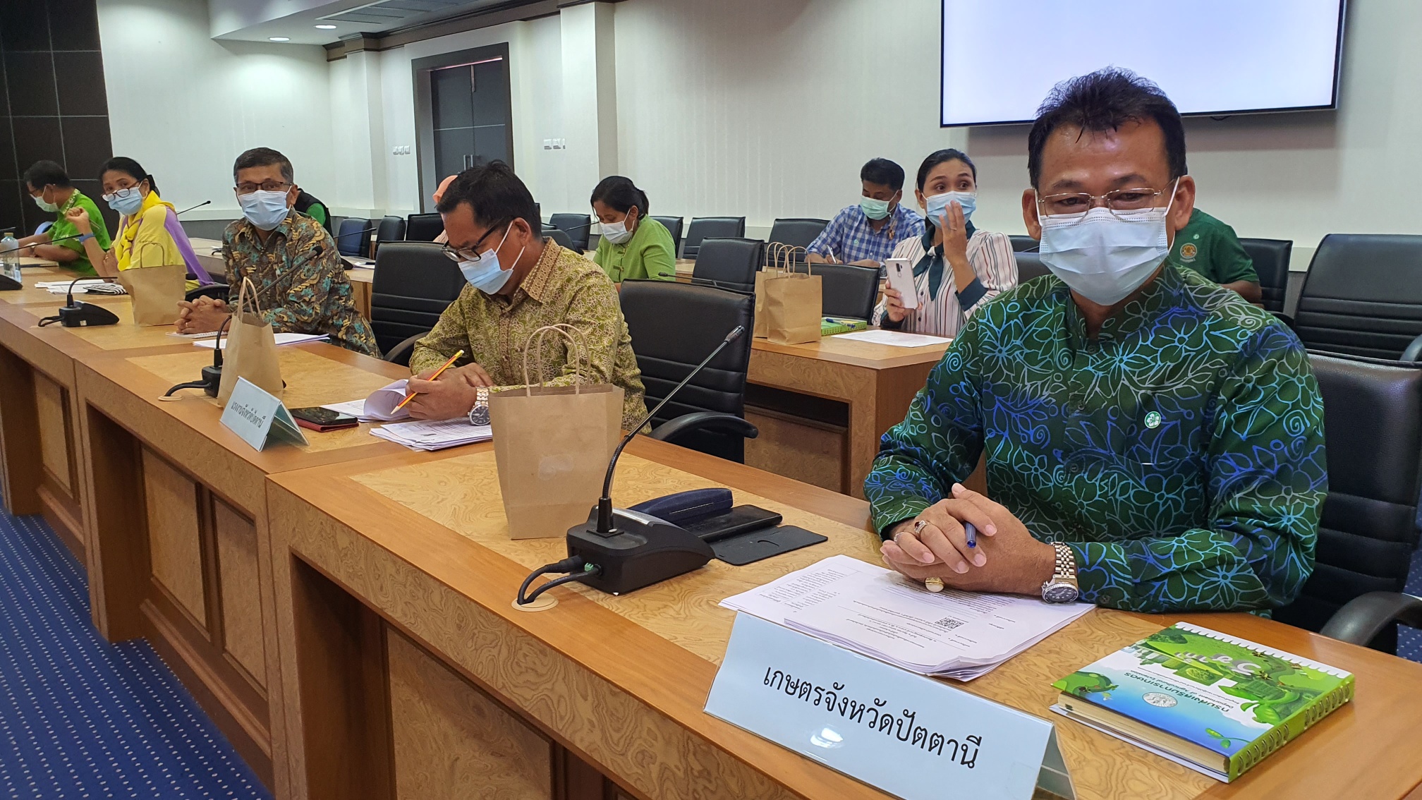 พช.ปัตตานี รายงานผลการแก้ไขปัญหาความมั่นคงด้านอาหาร กับภารกิจการขับเคลื่อน “ไทยไปด้วยกัน” ระดับจังหวัด จังหวัดปัตตานี