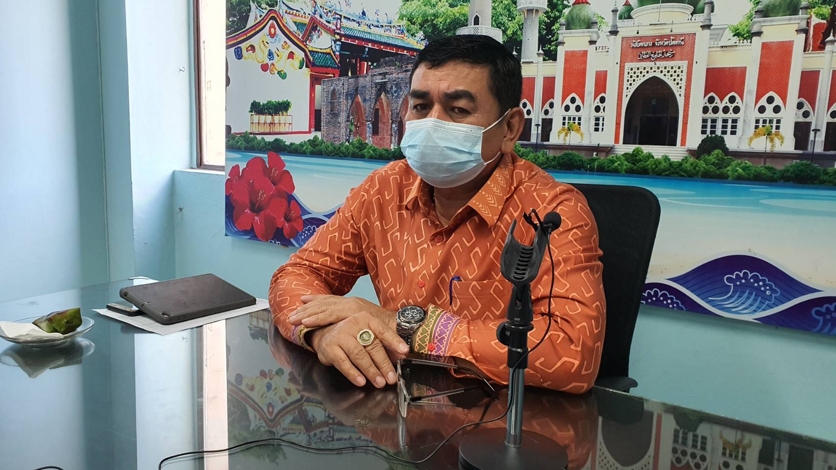 รับฟังการประชุมกรมการพัฒนาชุมชน ครั้งที่ 7/2564 ผ่านระบบประชุมออนไลน์ ด้วยโปรแกรม ZOOM meeting