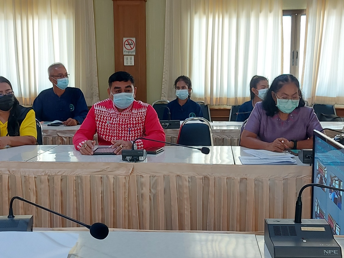 พช.ปัตตานี ลงพื้นที่รายงานผลการพัฒนาพื้นที่ต้นแบบการพัฒนาคุณภาพชีวิตตามหลักทฤษฎีใหม่ ประยุกย์สู่ “โคก หนอง นา กรมการพัฒนาชุมชน” อำเภอหนองจิก และ อำเภอแม่ลาน จังหวัดปัตตานี