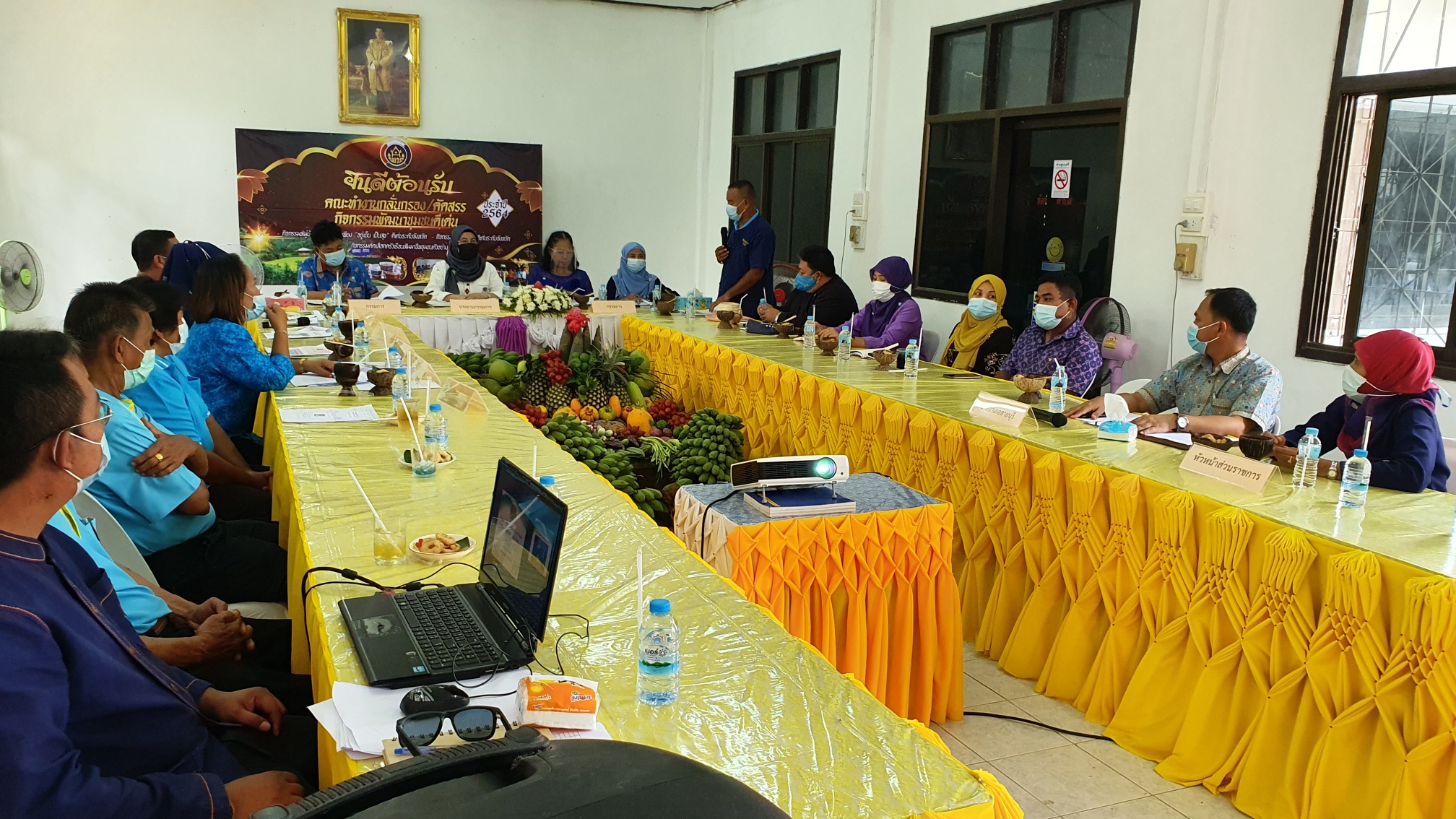 พช.ปัตตานี ลงพื้นที่ คัดสรรกิจกรรมพัฒนาชุมชนดีเด่น หมู่บ้านเศรษฐกิจพอเพียง “อยู่เย็น เป็นสุข” ระดับจังหวัด ประจำปี 2564