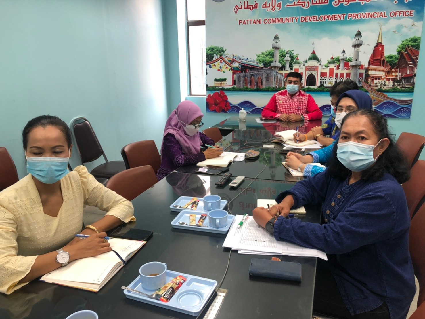 รับฟังการประชุม conference เพื่อเตรียมความพร้อมการบริหารการจัดเก็บข้อมูลความจำเป็นพื้นฐาน (จปฐ.) และข้อมูลพื้นฐานระดับหมู่บ้าน (กชช.2ค) ประจำปี 2564 ผ่านระบบวีดีทัศน์ทางไกล