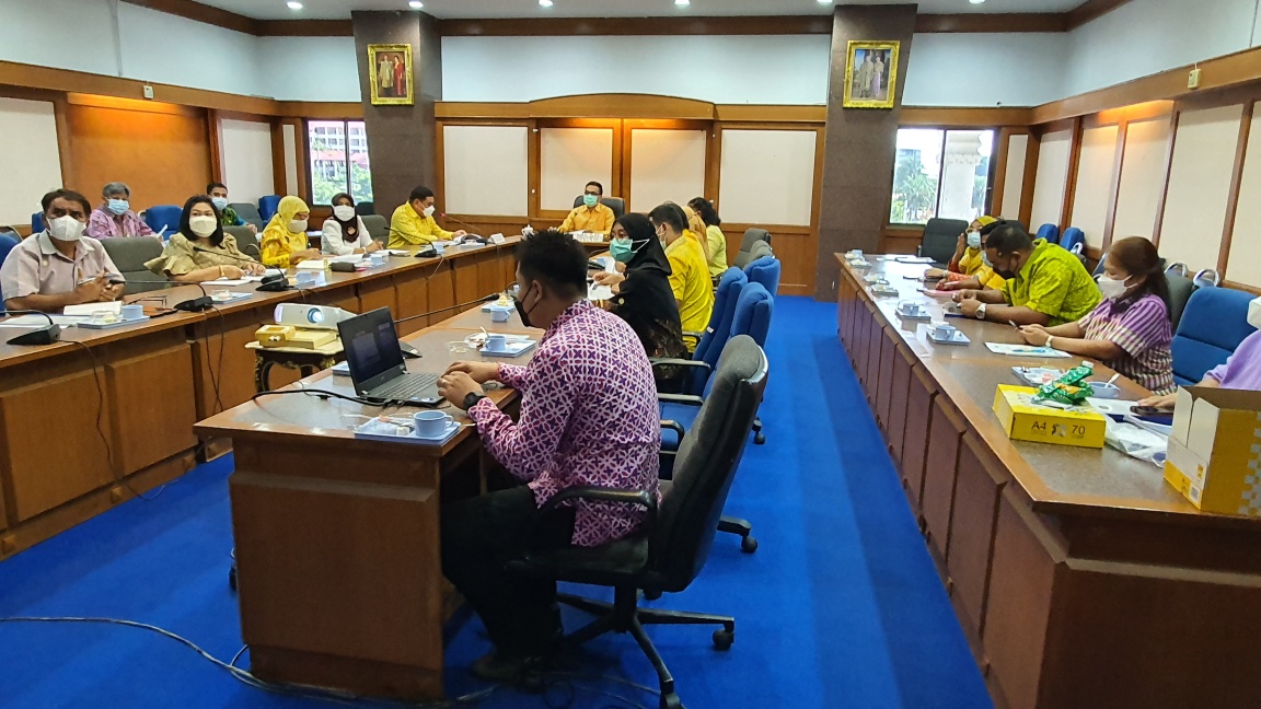 พช.ปัตตานี รายงานผลการปฏิบัติงาน รอบปีงบประมาณ พ.ศ.2564 และ การขับเคลื่อนกิจกรรมต่อเนื่อง ปีงบประมาณ พ.ศ.2565