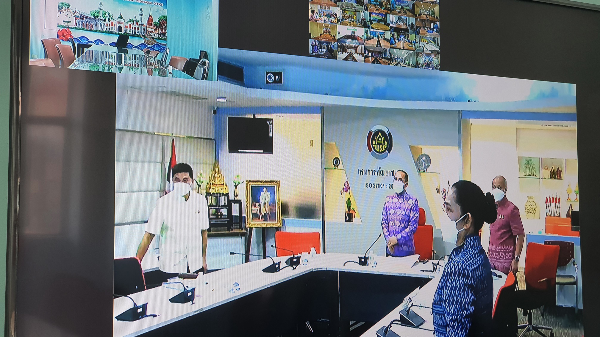 พช.ปัตตานี ร่วมประชุมรับนโยบายการขับเคลื่อนงานพัฒนาชุมชน ประจำปี 2565