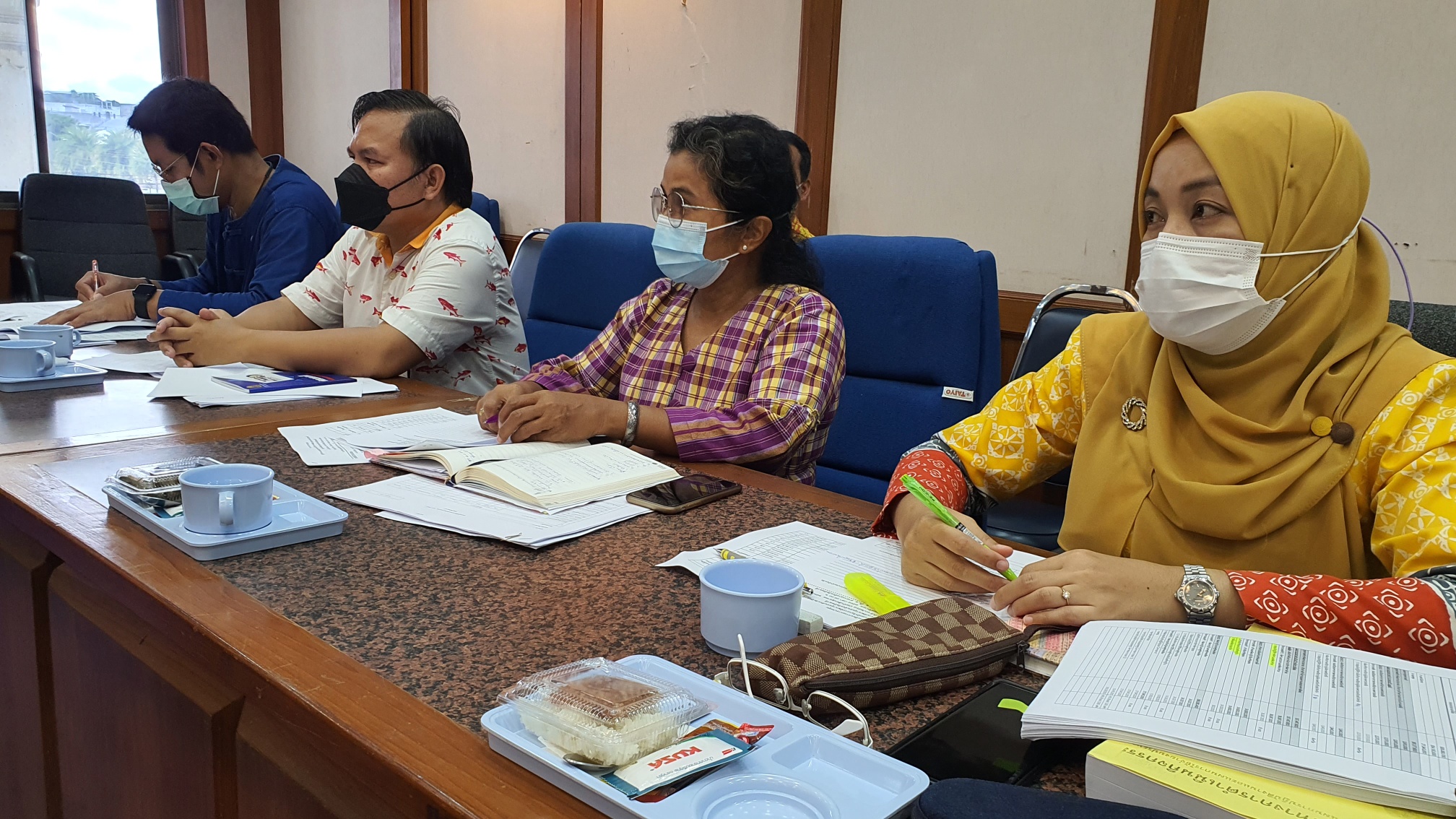 พัฒนาชุมชนจังหวัดปัตตานี ประชุมประจำเดือนตุลาคม พร้อมขับเคลื่อนงานพัฒนาชุมชน ปีงบประมาณ พ.ศ.2565