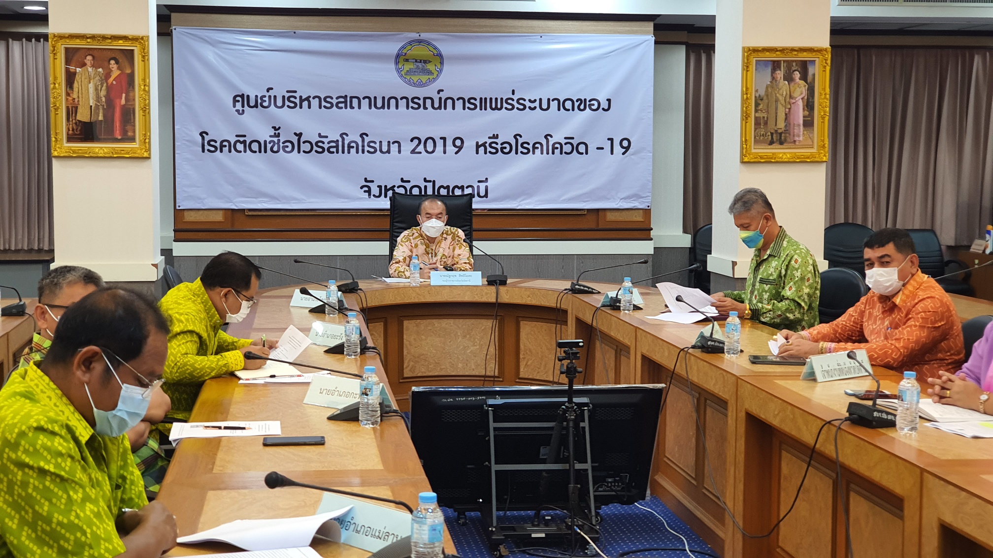 พช.ปัตตานี รับฟังการประชุมการขับเคลื่อนแนวทางเขตการพัฒนาเศรษฐกิจพอเพียง (SEDZ) ด้วยโมเดลเศรษฐกิจใหม่