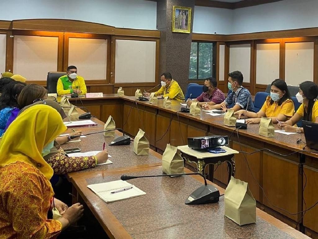 พช.ปัตตานี ถอดบทเรียนความสำเร็จและเพิ่มประสิทธิภาพกองทุนพัฒนาบทบาทสตรี