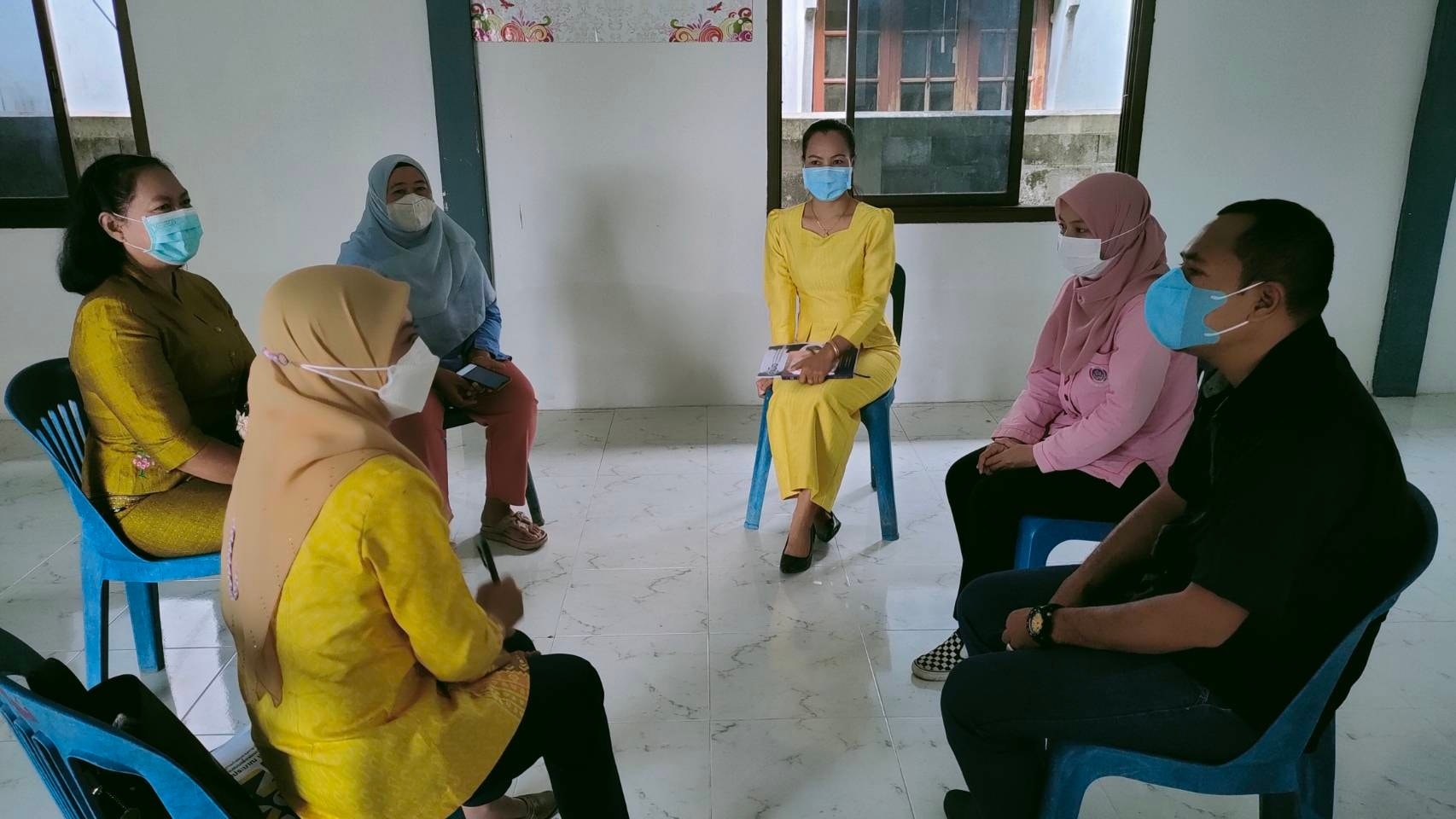 พัฒนาชุมชนปัตตานี เยี่ยมชมและตรวจเยี่ยมการดำเนินงานด้านการจัดทำข้อมูลและสารสนเทศชุมชน