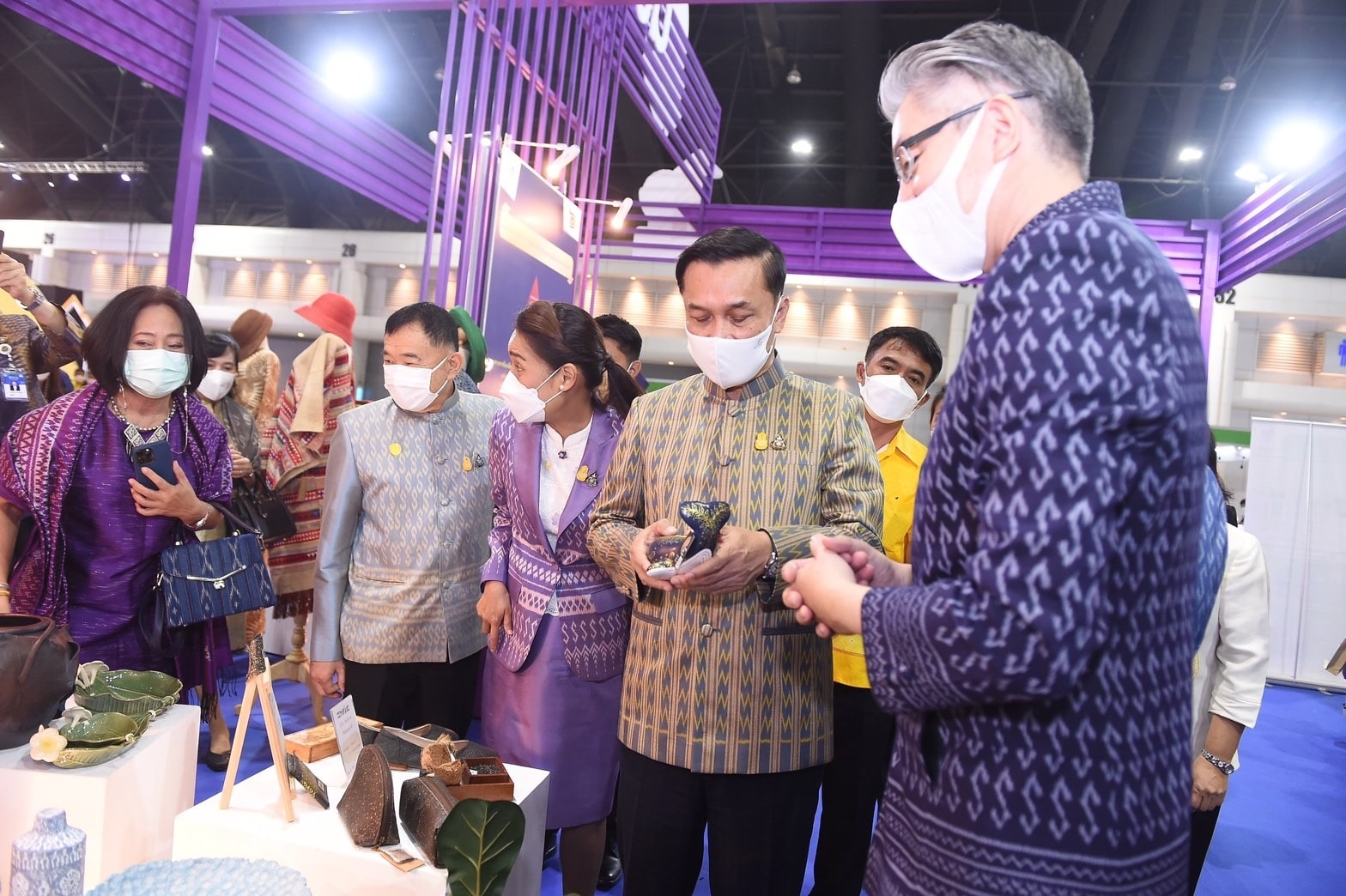 ยิ่งใหญ่!อลังการ! จังหวัดปัตตานี ร่วมพิธีเปิดงานโอทอปไทย สู้ภัยโควิด – 19