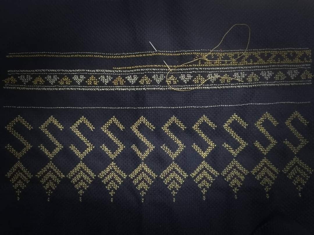 ทำด้วยมือ สืบสาน รักษา และต่อยอด ด้วยหัวใจ