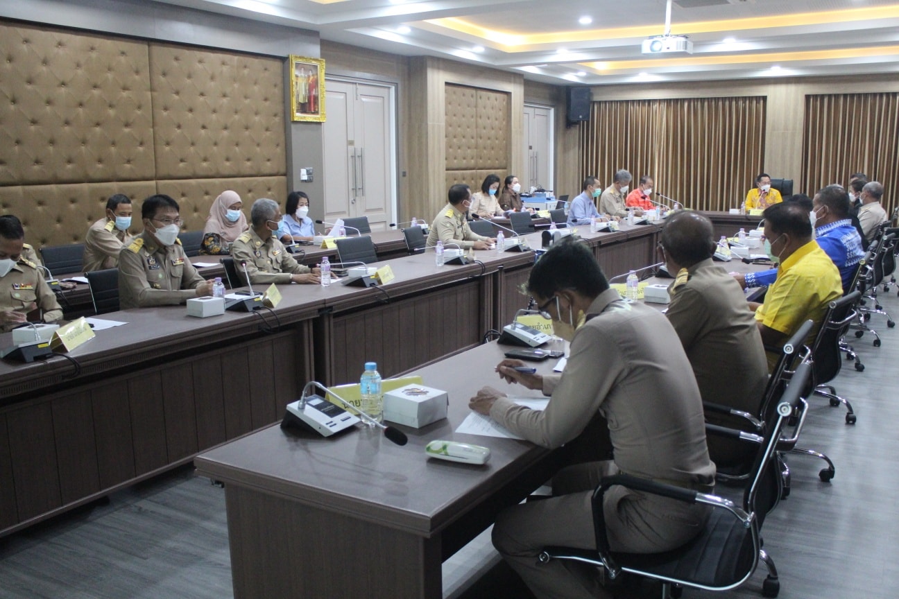ผู้ตรวจราชการกระทรวงมหาดไทย ดันวาระสำคัญ “การขจัดความยากจนและพัฒนาคนทุกช่วงวัยอย่างยั่งยืนตามหลักปรัชญาเศรษฐกิจพอเพียง” เพื่อนำไปสู่การพัฒนาคุณภาพชีวิตของประชาชนได้อย่างแท้จริง