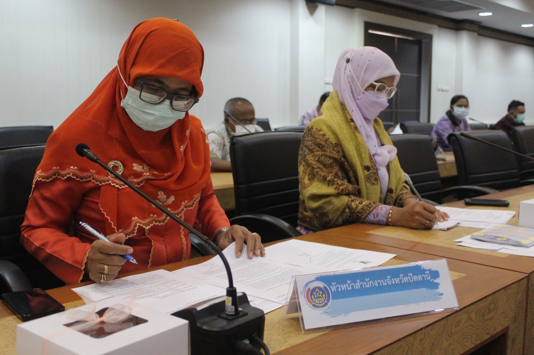 จังหวัดปัตตานี ประชุมรับรองข้อมูลจาการตรวจสอบข้อมูลครัวเรือนตามระบบ TPMAP พร้อมขับเคลื่อนการขจัดความยากจนและพัฒนาคนทุกช่วงวัยอย่างยั่งยืน ตามหลักปรัชญาของเศรษฐกิจพอเพียง