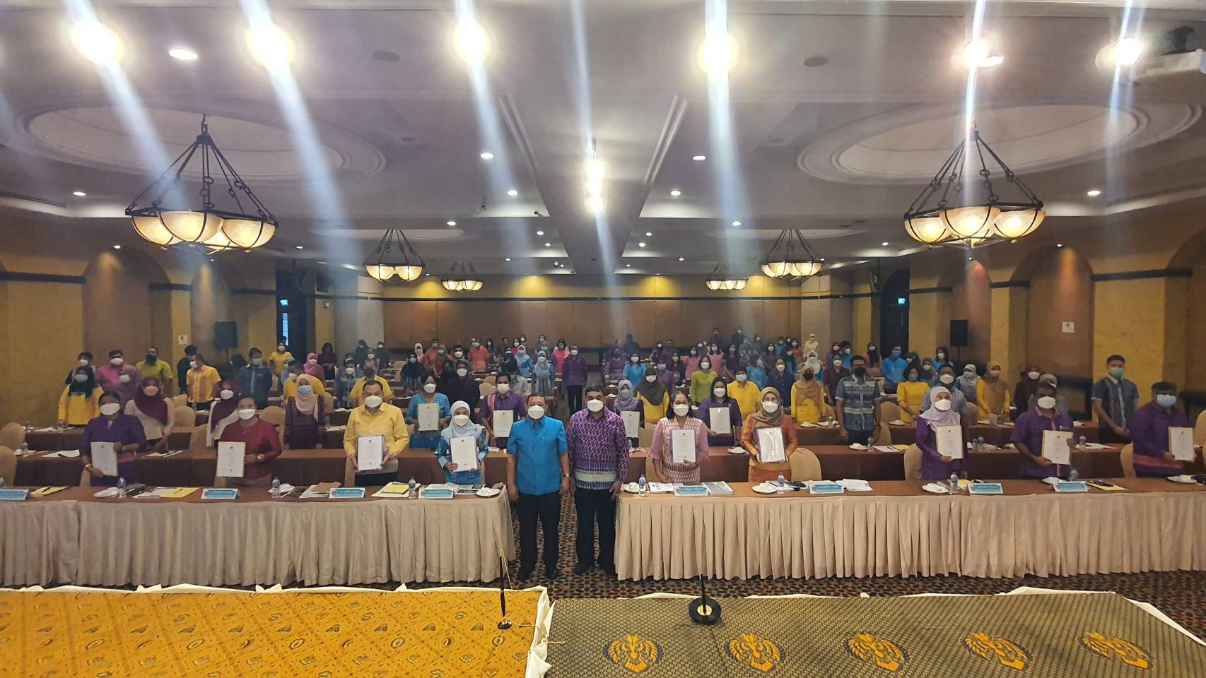 ผู้ตรวจราชการกรมฯ ลงพื้นที่ปัตตานี ติดตามผลการขับเคลื่อนภารกิจงานพัฒนาชุมชน จัดทำข้อตกลงการปฏิบัติราชการและการประเมินผลการปฏิบัติราชการของข้าราชการสังกัดกรมการพัฒนาชุมชน จังหวัดปัตตานี