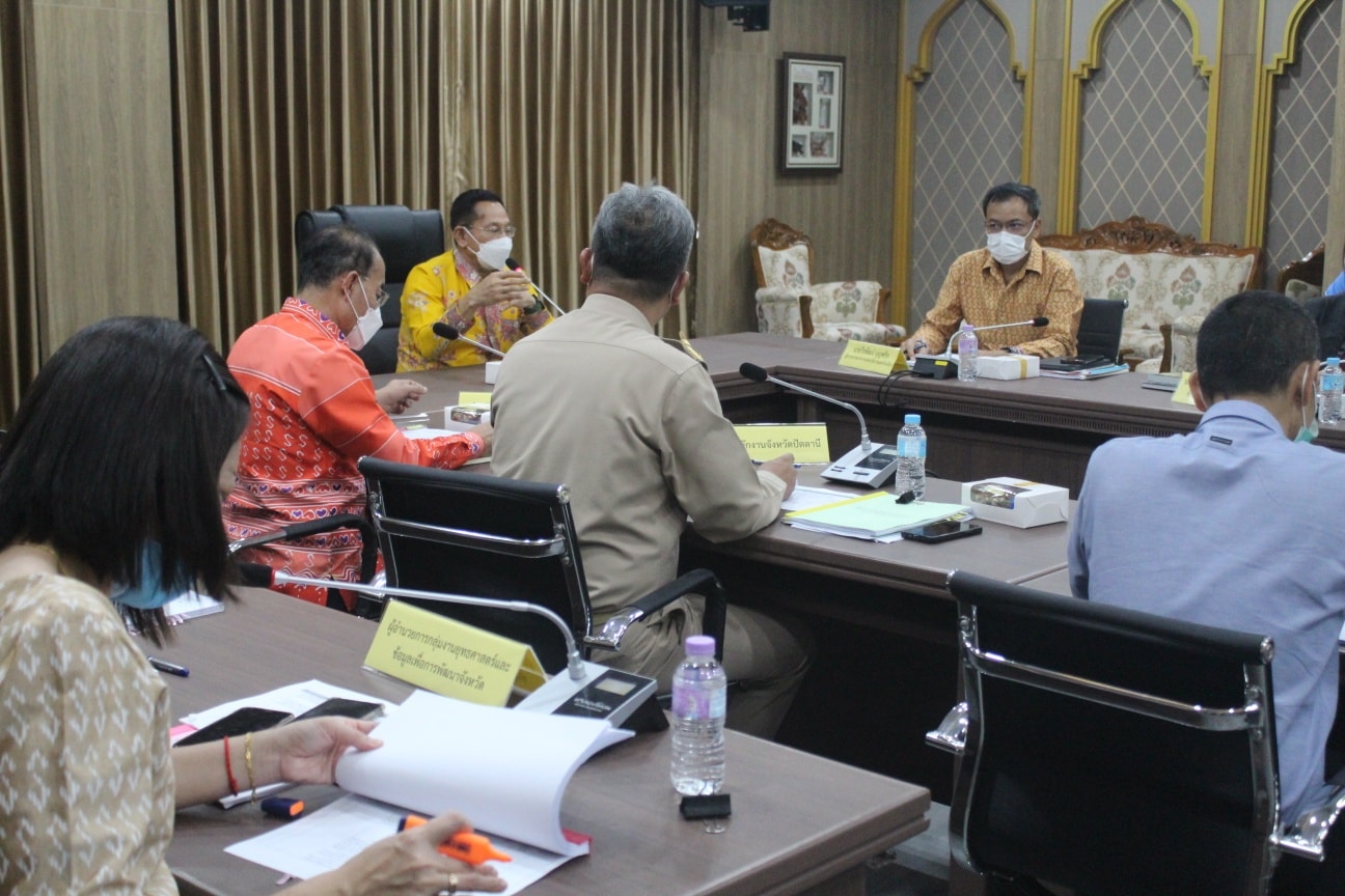 ผู้ตรวจราชการกระทรวงมหาดไทย ดันวาระสำคัญ “การขจัดความยากจนและพัฒนาคนทุกช่วงวัยอย่างยั่งยืนตามหลักปรัชญาเศรษฐกิจพอเพียง” เพื่อนำไปสู่การพัฒนาคุณภาพชีวิตของประชาชนได้อย่างแท้จริง