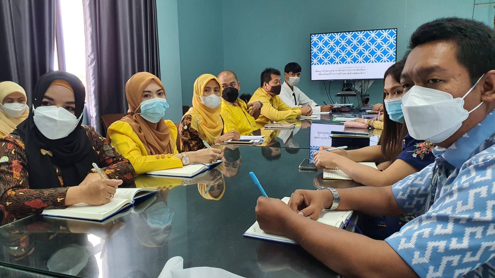 “โลกเปลี่ยนไป สังคมเปลี่ยนแปลง” สนง.พัฒนาชุมชนปัตตานี ดันนักวิชาการฯ เป็นพลังสื่อสารภาพลักษณ์องค์กร