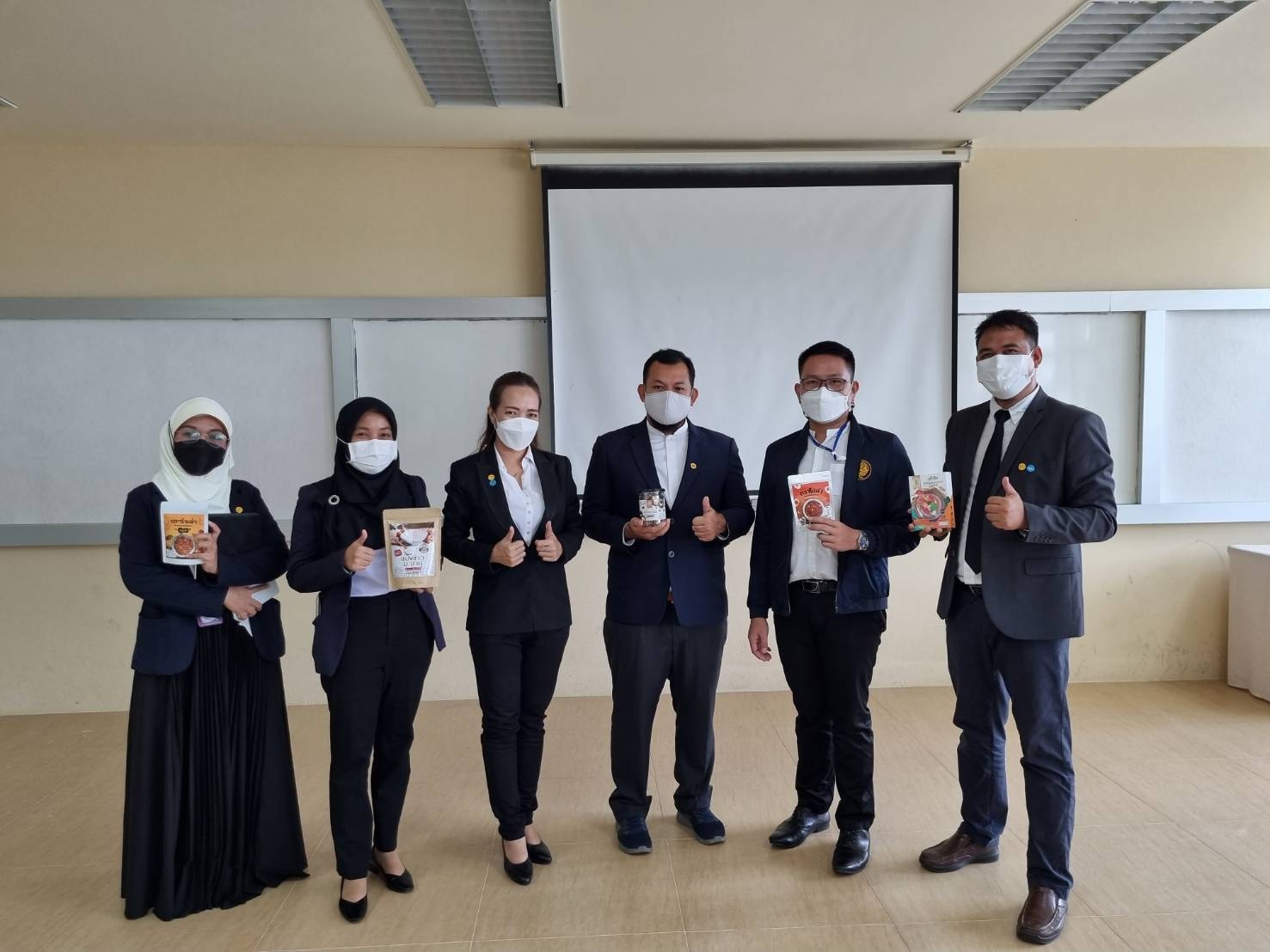 พช.ปัตตานี ร่วมสัมมนาเรื่อง“โอกาส ศักยภาพและความท้าทาย ของจังหวัดชายแดนภาคใต้และของประเทศไทยภายหลังรัฐบาลเปิดศักราชใหม่ของความสัมพันธ์ ไทย-ซาอุดีอาระเบียโดยสมบูรณ์”