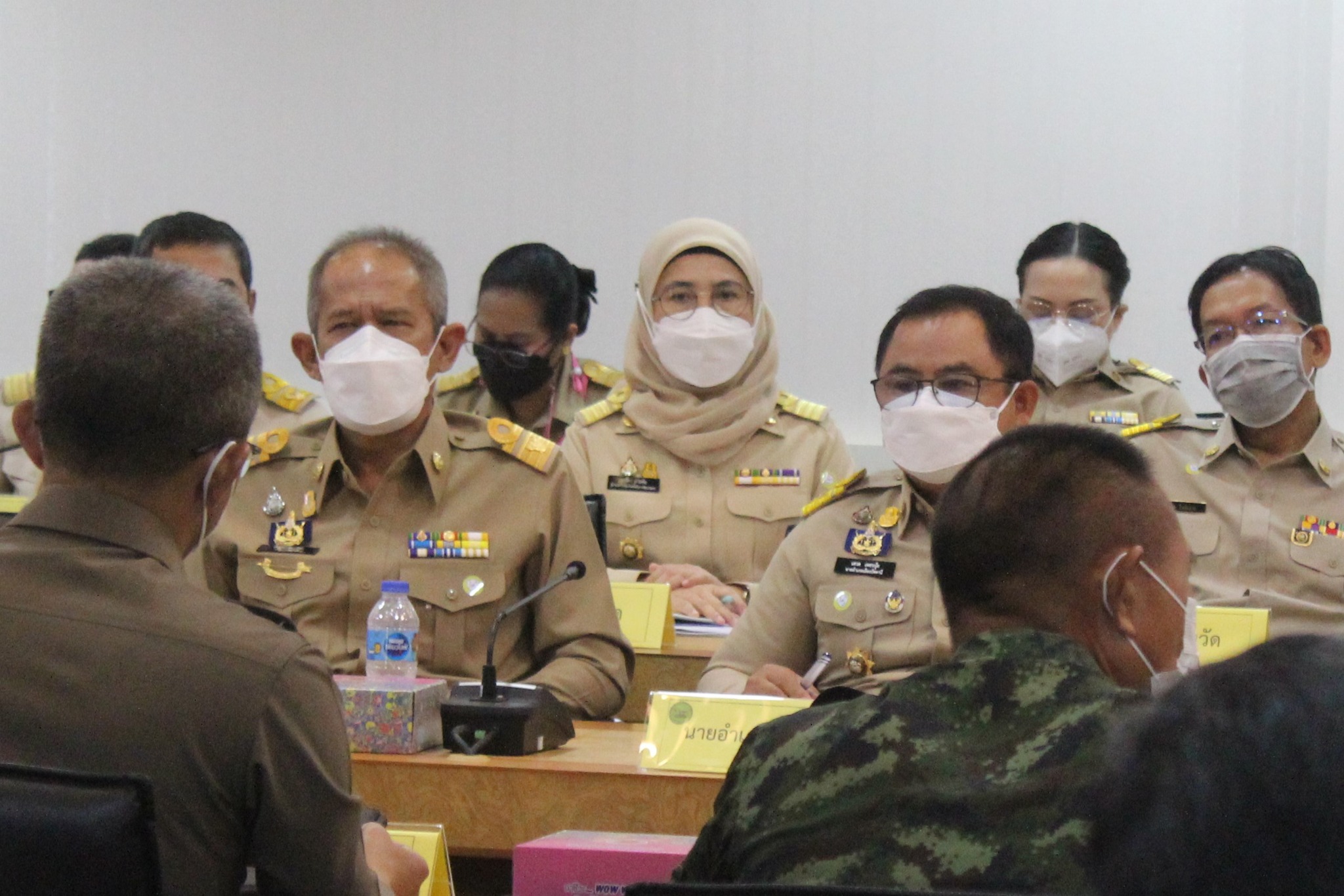 ผู้ว่าฯ ปัตตานี เชิญชวนทุกภาคส่วน ร่วมรณรงค์และส่งเสริมการสวมใส่ผ้าไทย ผ้าถิ่น ผ้าพื้นเมือง ตามแนวพระราชดำริ สมเด็จพระเจ้าลูกเธอเจ้าฟ้าสิริวัณณวรี นารีรัตนราชกัญญา “ผ้าไทย ใส่ให้สนุก” ในการสืบสานพระราชปณิธานสมเด็จพระนางเจ้าสิริกิติ์ พระบรมราชินีนาถ พระบรมราชชนนีพันปีหลวง