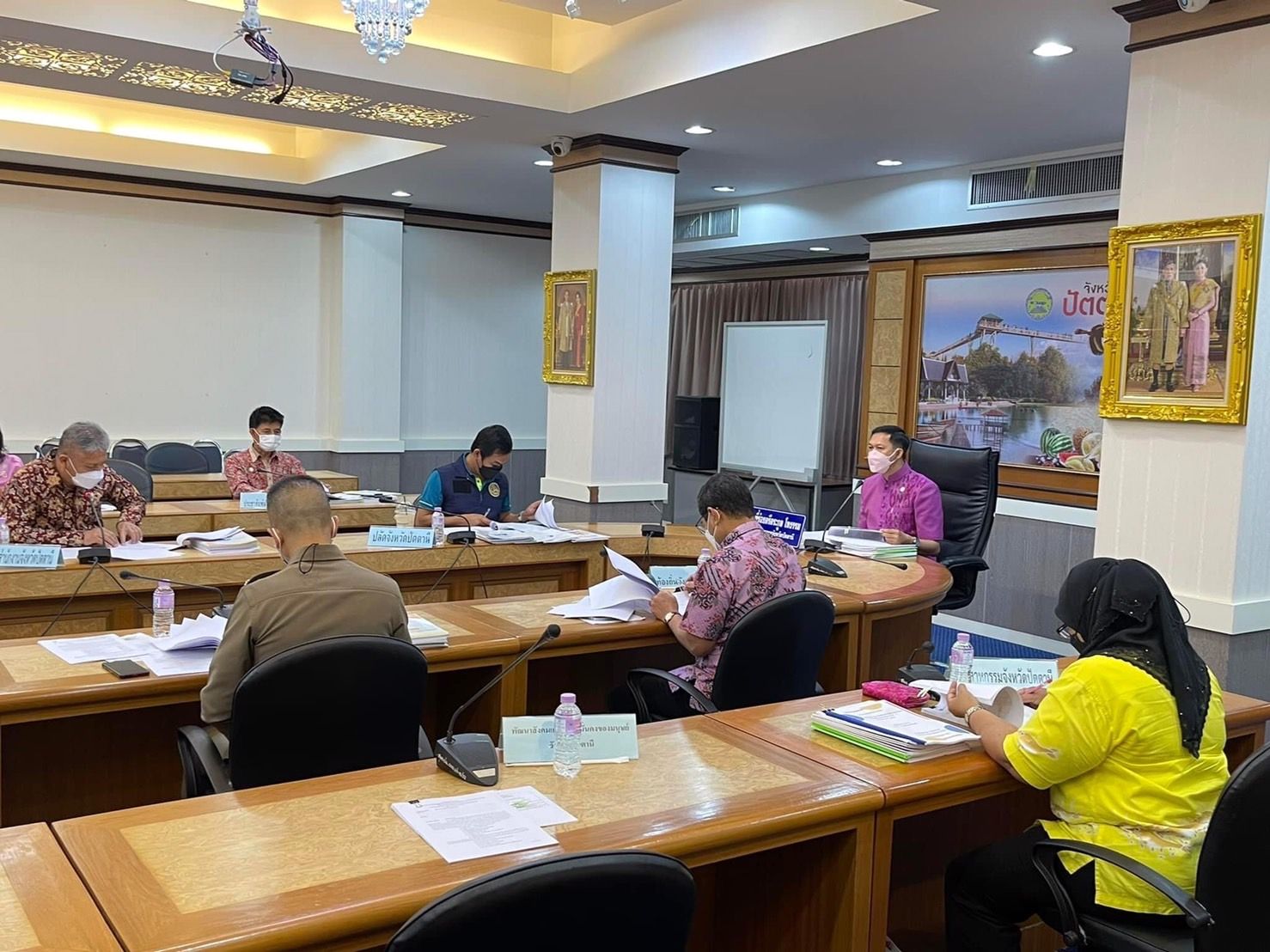 ประชุมพิจารณาคัดเลือกผู้ที่มีผลงานดีเด่น จังหวัดชายแดนภาคใต้ ประจำปี 2564 ของจังหวัดปัตตานี