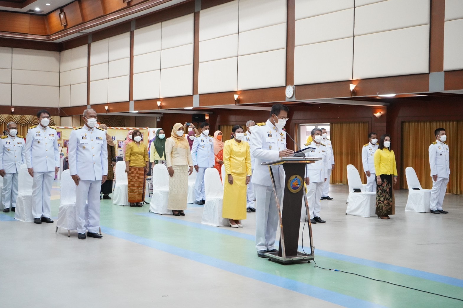 จังหวัดปัตตานี จัดพิธีมอบลายผ้าพระราชทานฯ ชื่อว่า “ผ้าขิดลายนารีรัตนราชกัญญา” พร้อมส่งเสริมทุกชุมชนสร้างสรรค์ผลิตภัณฑ์ผ้าและเครื่องแต่งกายสู่สากล