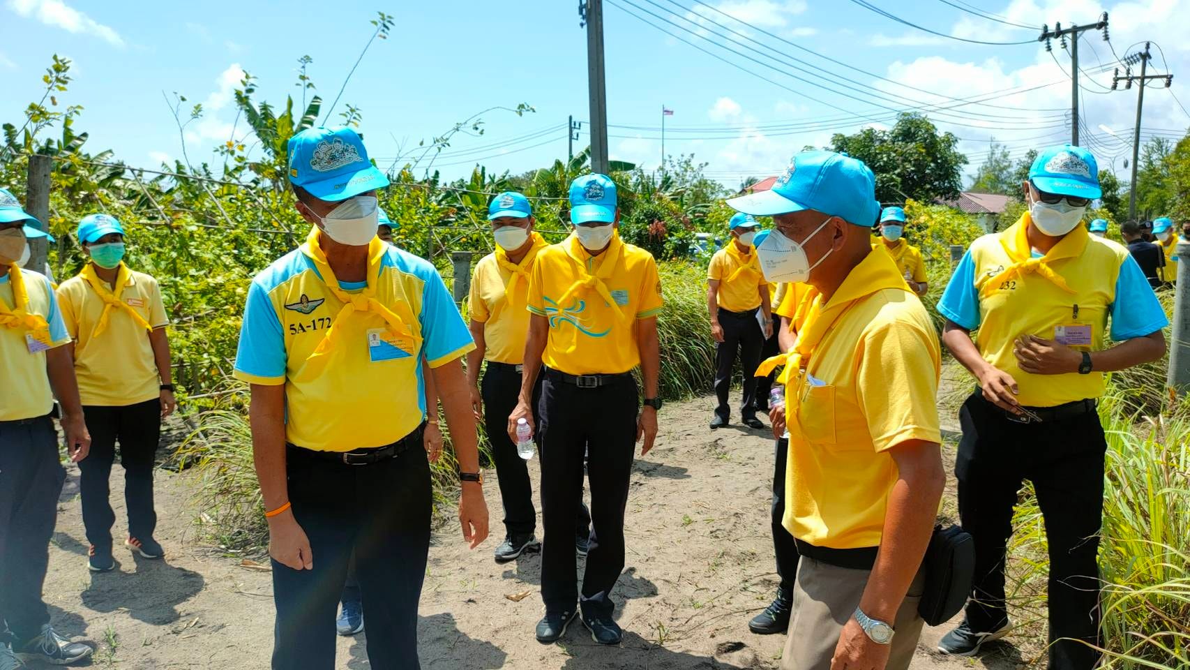 พช.ปัตตานี ลงพื้นที่เยี่ยมชมการดำเนินงานฟาร์มตัวอย่างในสมเด็จพระนางเจ้าสิริกิติ์ พระบรมราชินีนาถ ต้านภัยโควิด-19 บ้านแป้น อำเภอสายบุรี