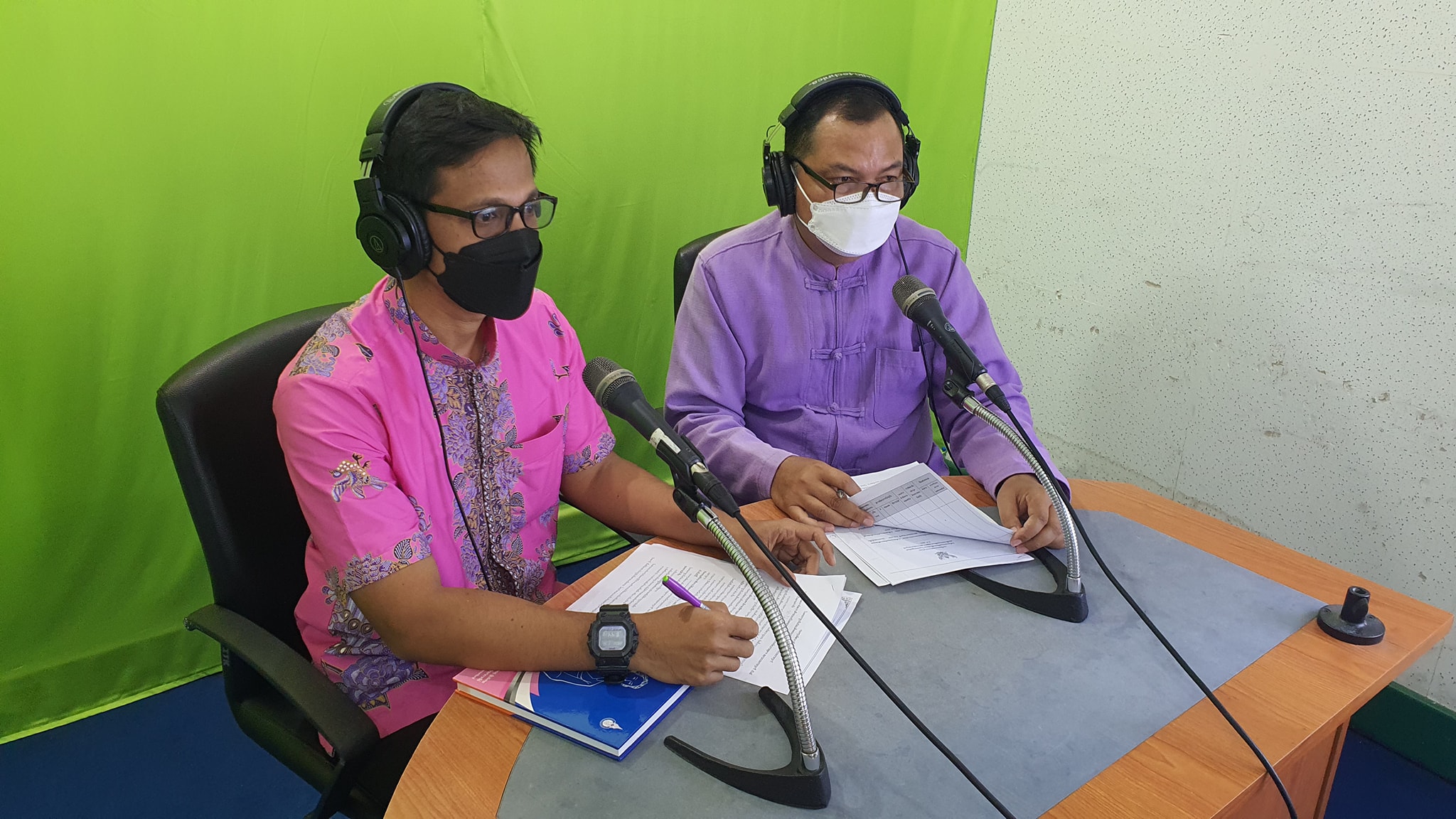 รายการ “มหาดไทย ชวนรู้” สถานีวิทยุกระจายเสียงแห่งประเทศไทย คลื่น 101 MHz ดำเนินรายการโดยสำนักงานพัฒนาชุมชนจังหวัดปัตตานี