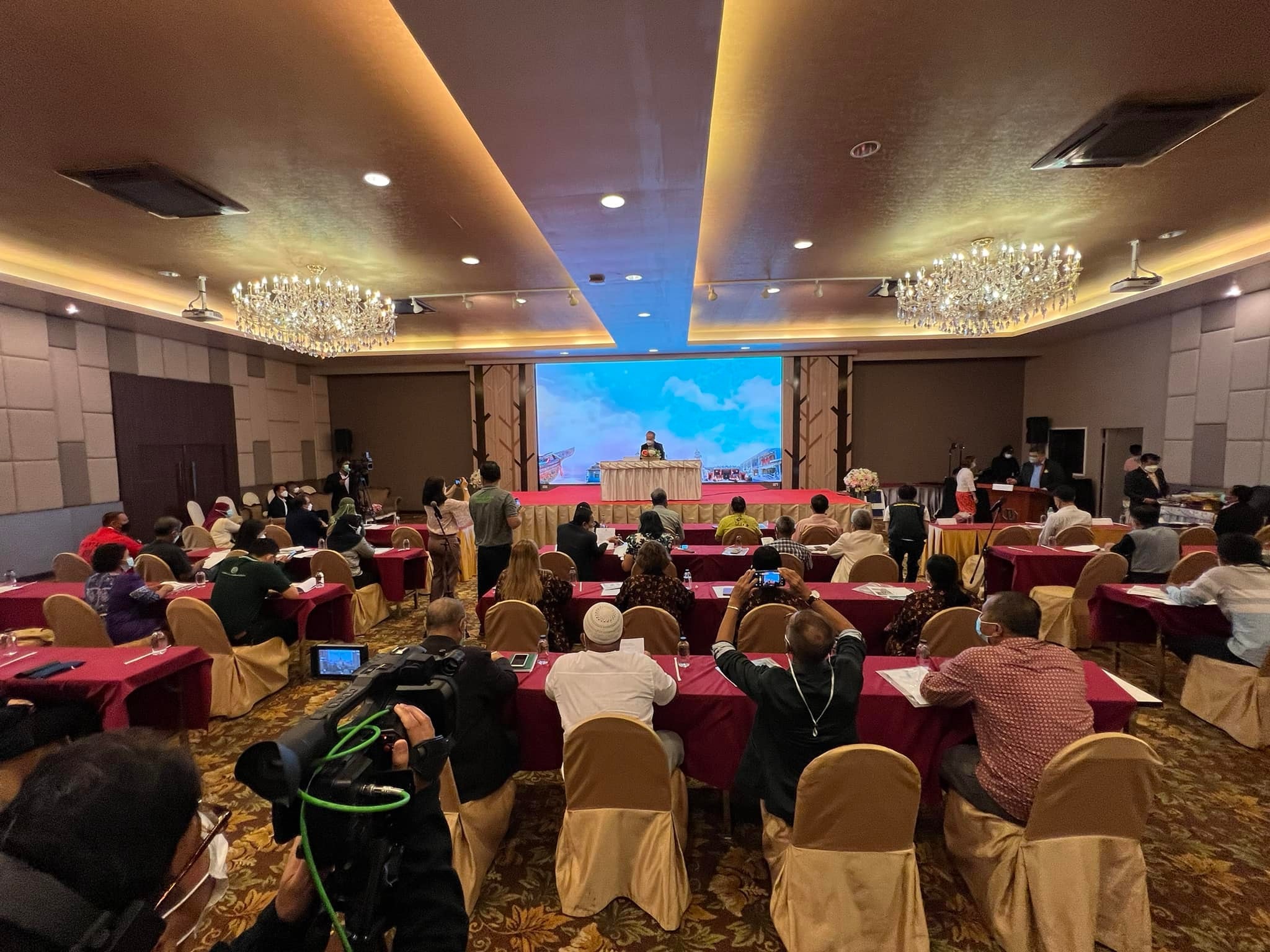 พช.ปัตตานี ร่วมประชุมศึกษา ออกแบบวางผัง “พื้นที่เฉพาะ” เขตชุมชนเมือง จังหวัดปัตตานี