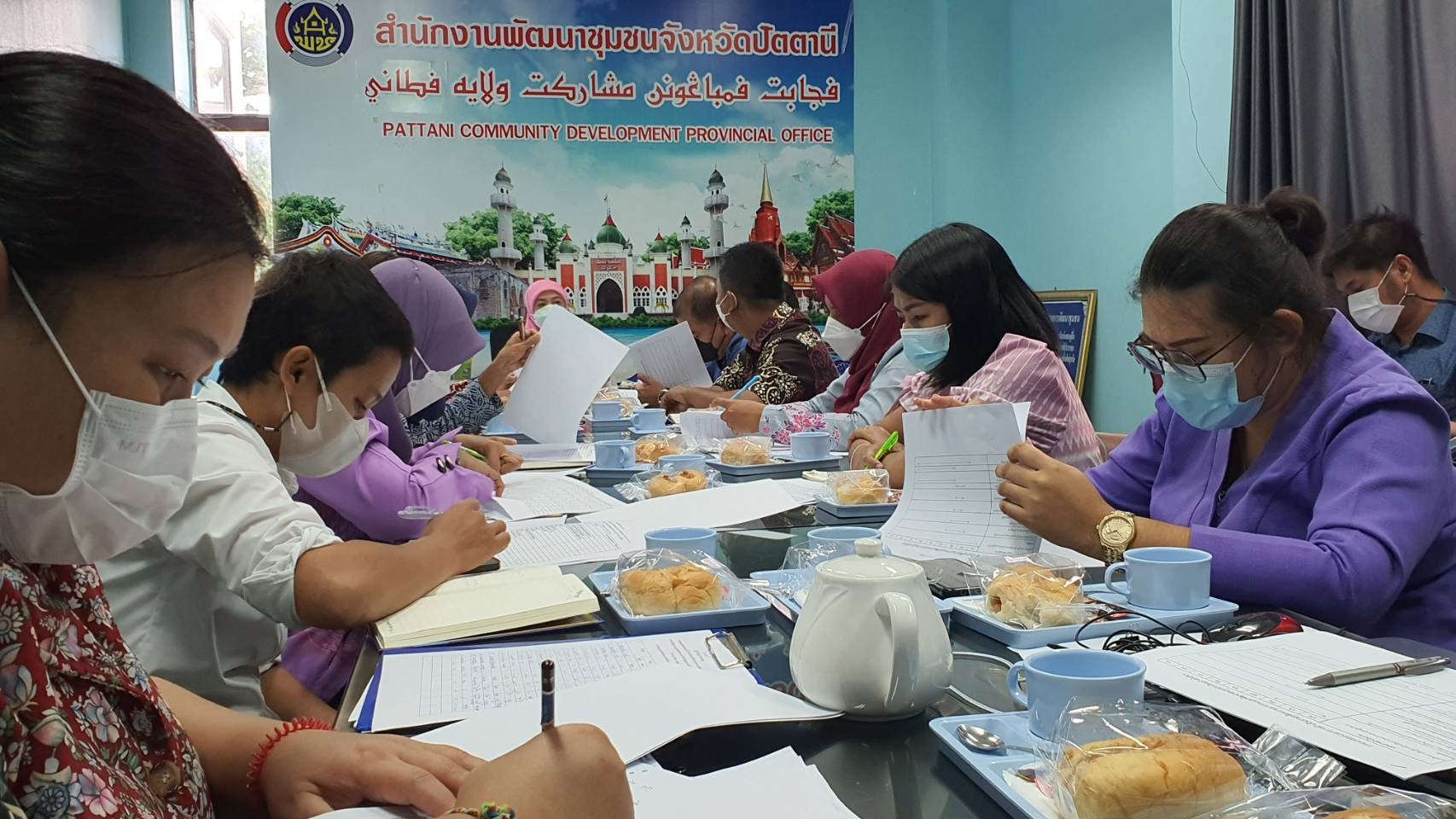 จ.ปัตตานี เตรียมมือพาย!! พร้อมใส่เกียร์แรงขับเคลื่อน จปฐ.65 + TPMAP65 เน้นคุณภาพ ครบถ้วน ถูกต้อง