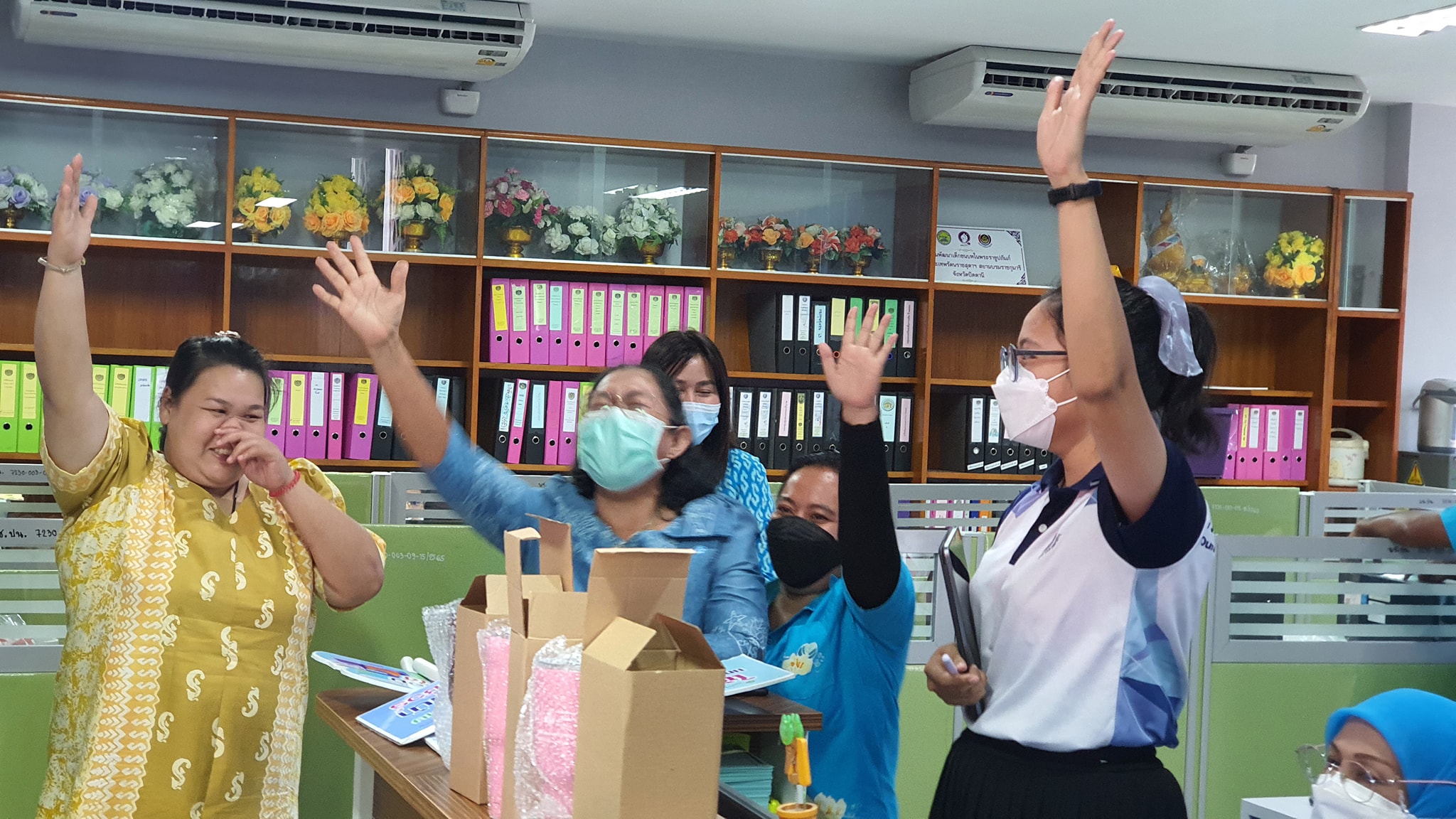 พช.ปัตตานี ร่วมกิจกรรมรณรงค์และส่งเสริมมาตรการลดใช้พลังงานด้านไฟฟ้า