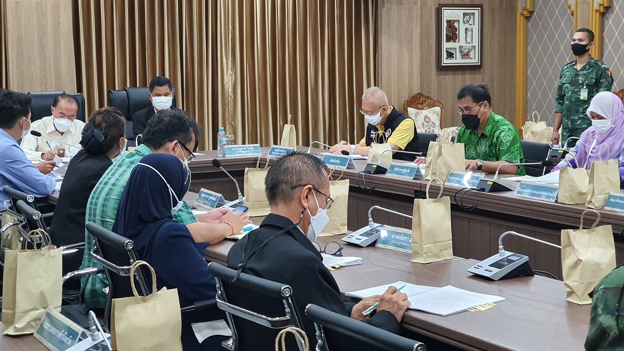 พช.ปัตตานี ร่วมประชุมบูรณาการการดำเนินงานของศูนย์อำนวยการบริหารจังหวัดชายแดนภาคใต้ (ศอ.บต.) กับจังหวัดชายแดนภาคใต้