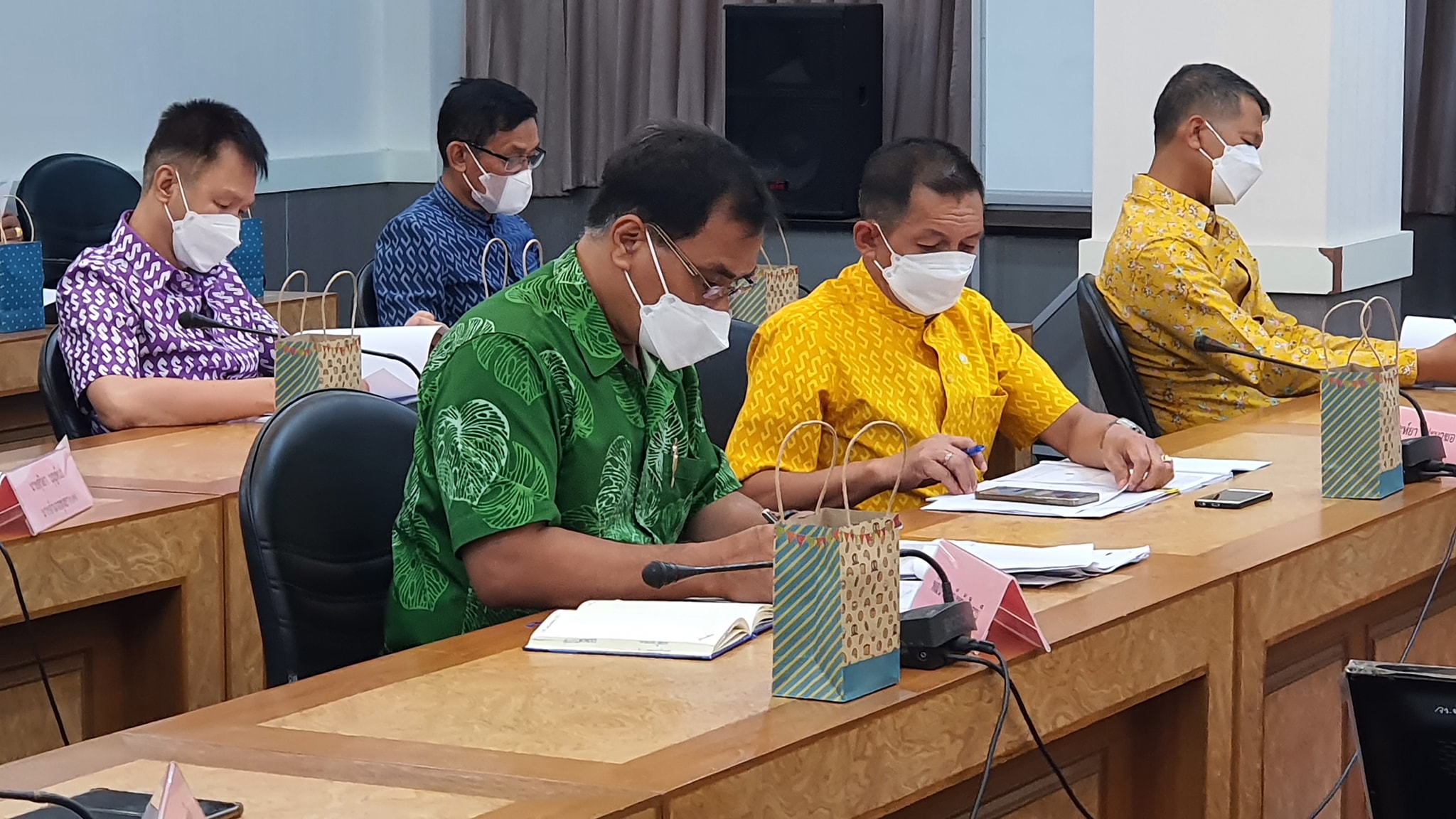 ผู้ว่าฯ ปัตตานี ย้ำทุกฝ่ายตรวจสอบและพิจารณาใช้ข้อมูล TPMAP’65 แก้ไขปัญหาความยากจนรายครัวเรือนแบบพุ่งเป้าและตรงสภาพปัญหา